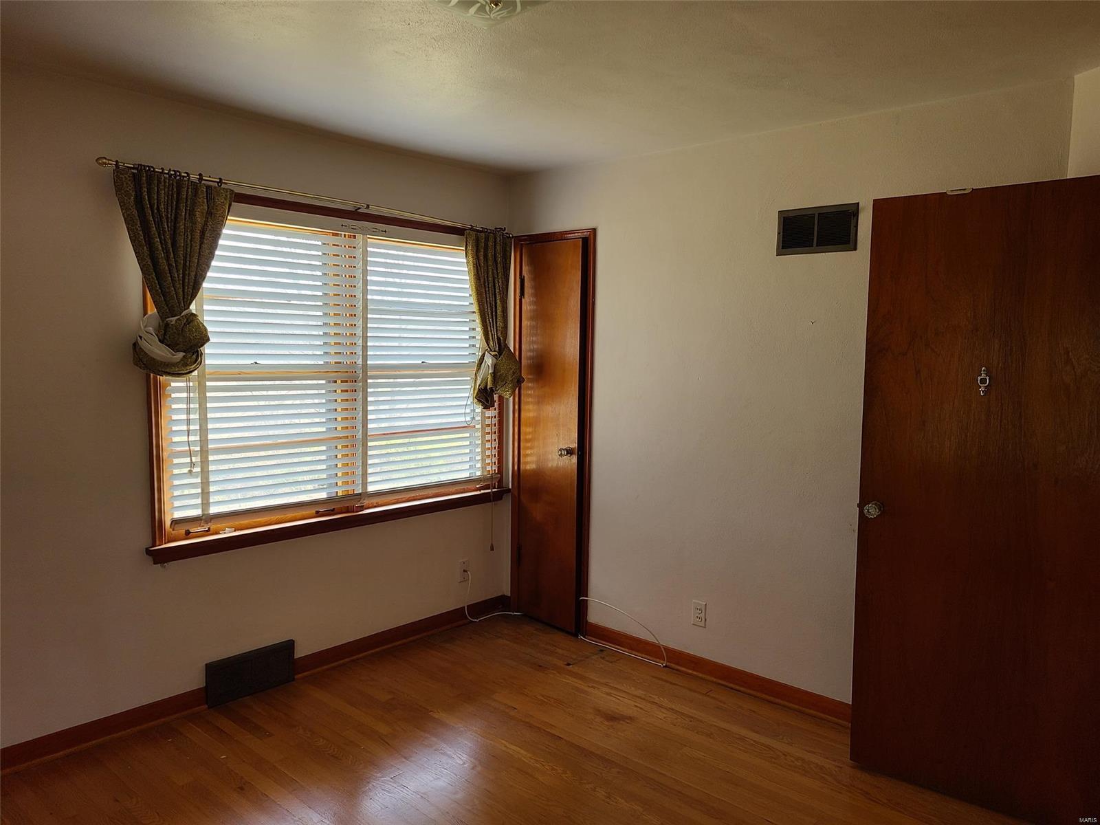 13024 Lakeridge Drive