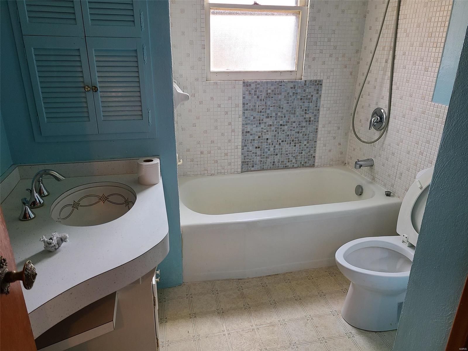 13024 Lakeridge Drive