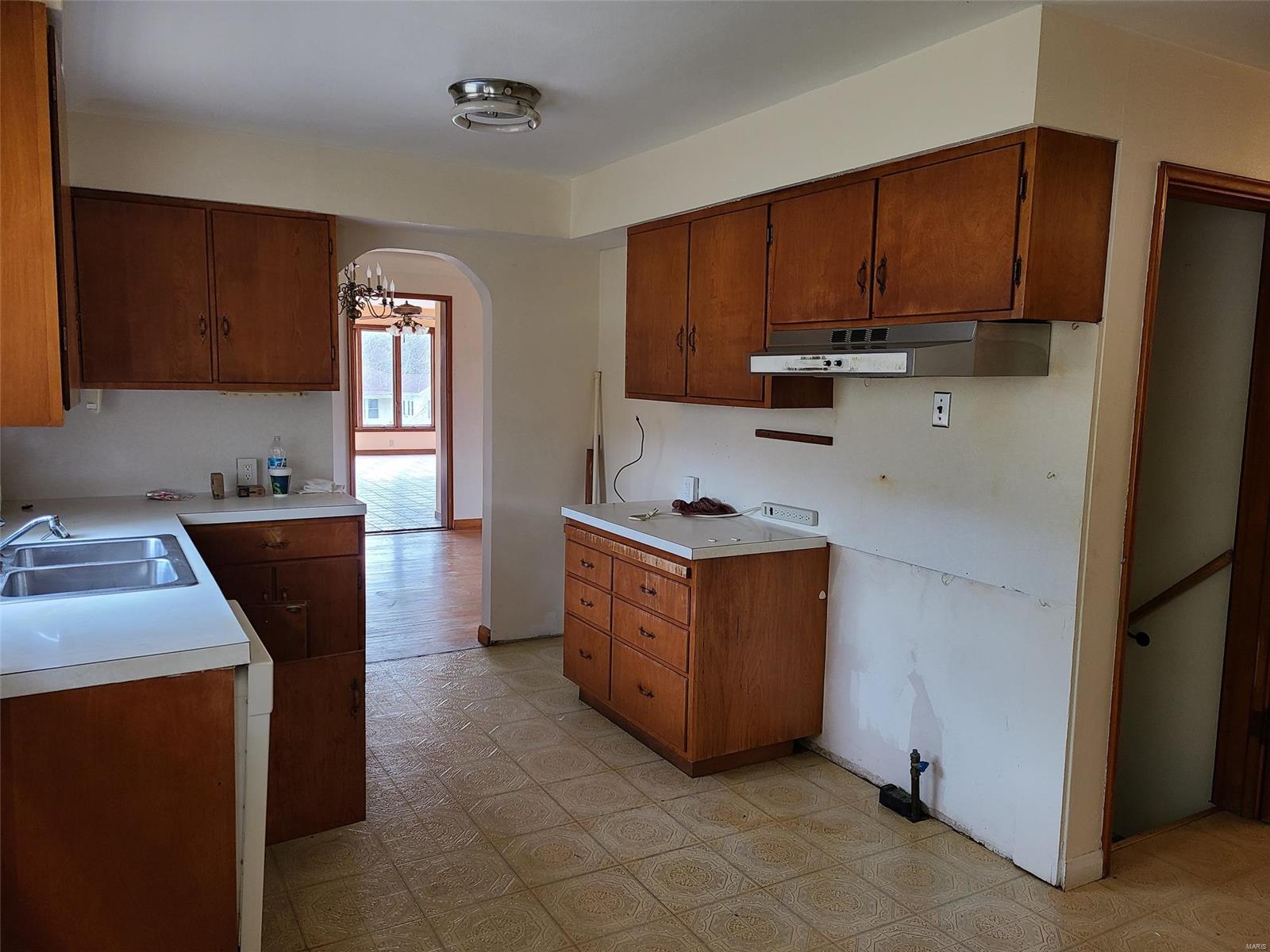 13024 Lakeridge Drive