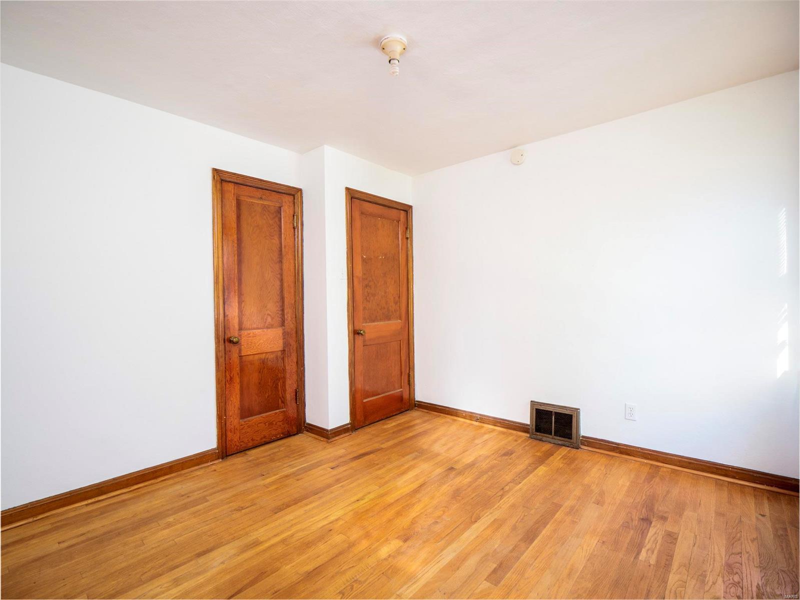 12508 Hillview Drive