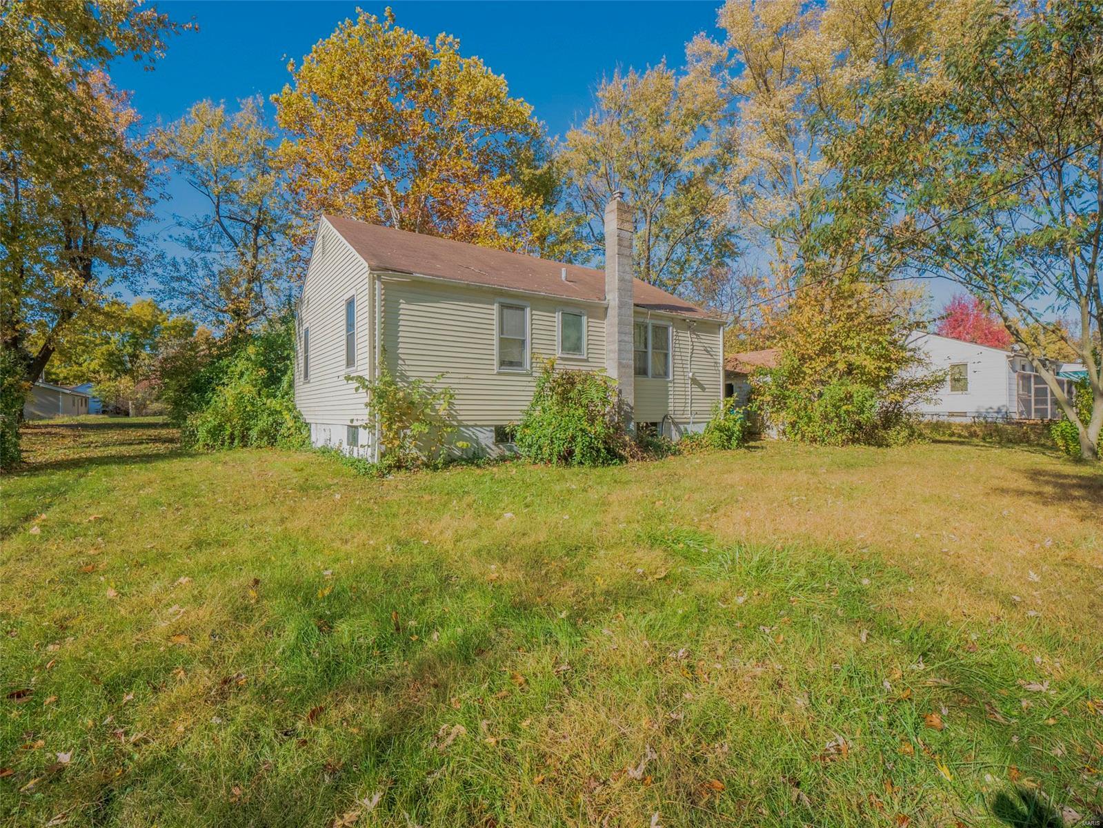 12508 Hillview Drive