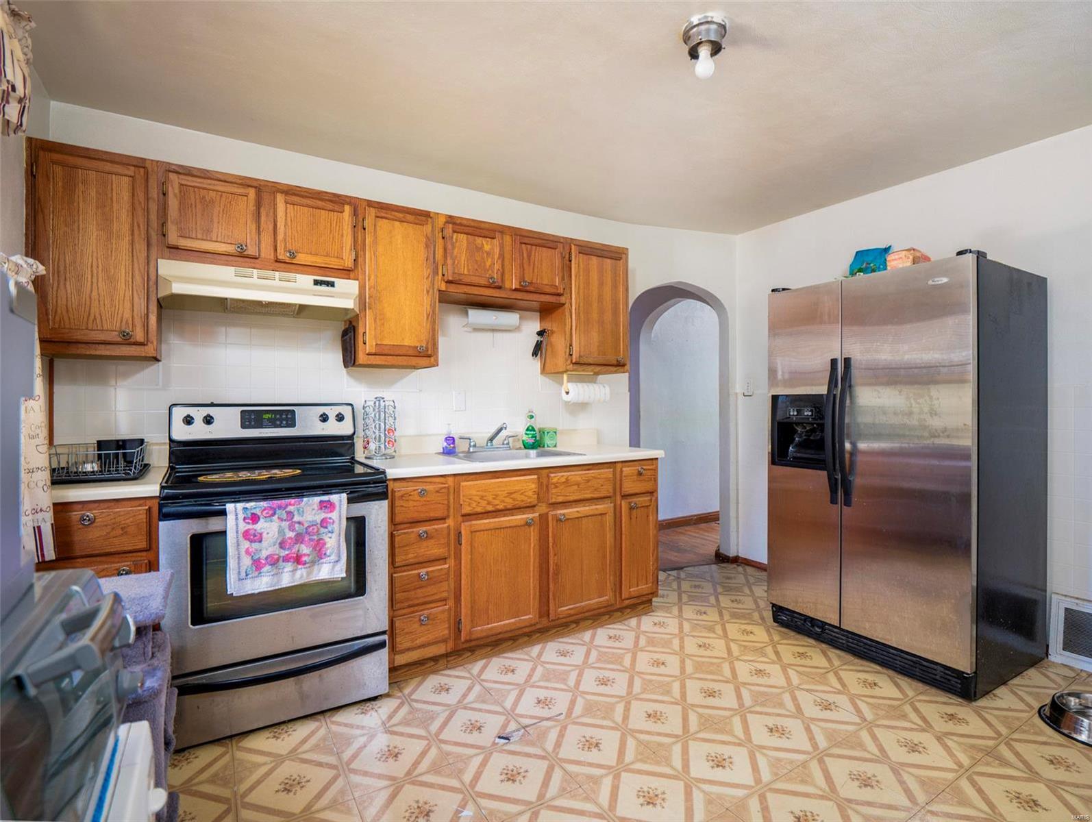 12508 Hillview Drive