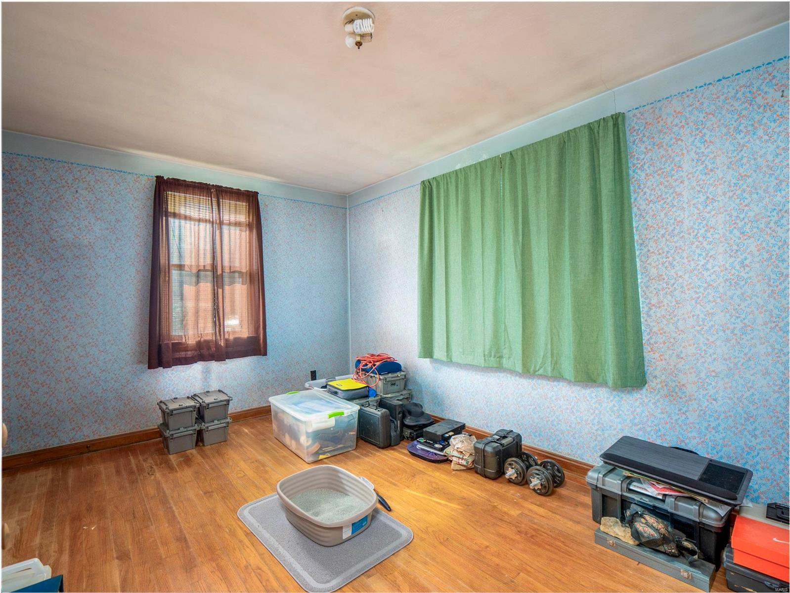 12508 Hillview Drive