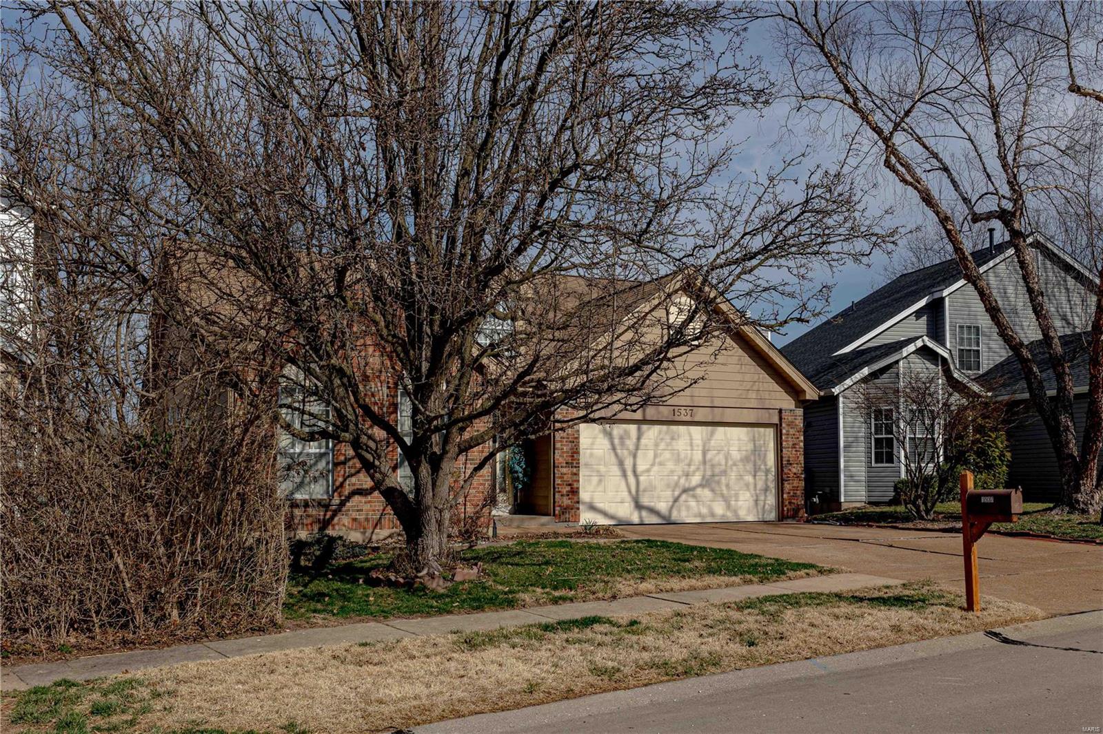 1537 Strawberry Glen Court