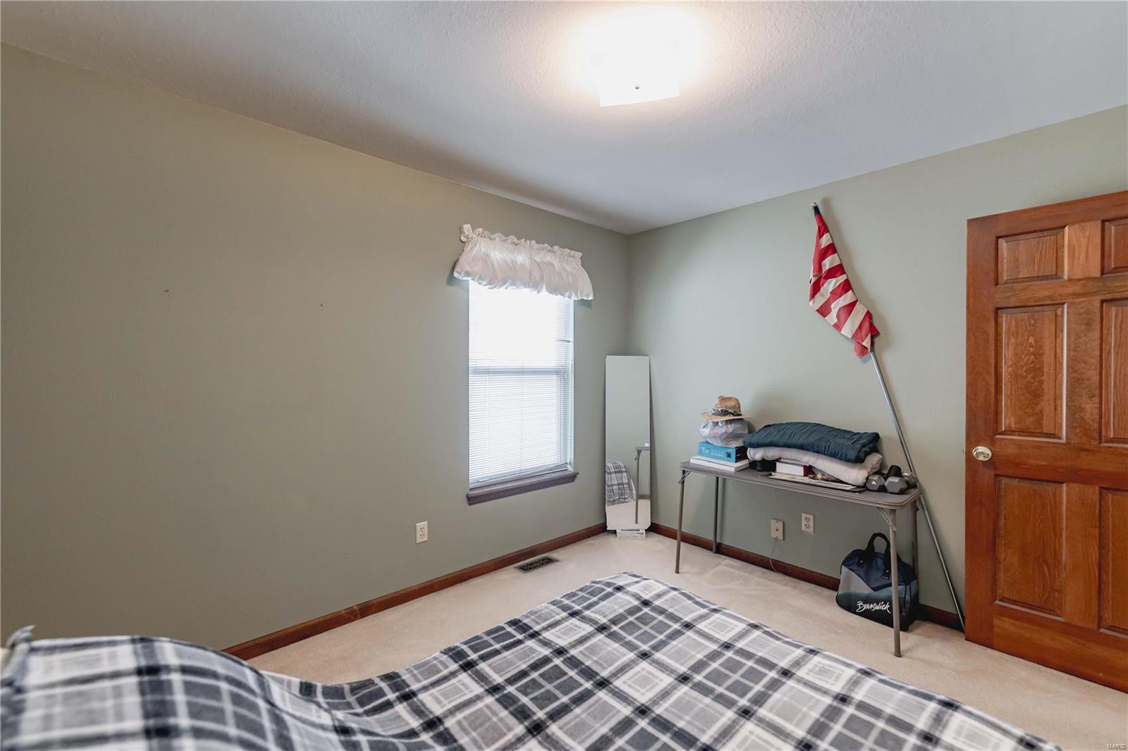 1537 Strawberry Glen Court