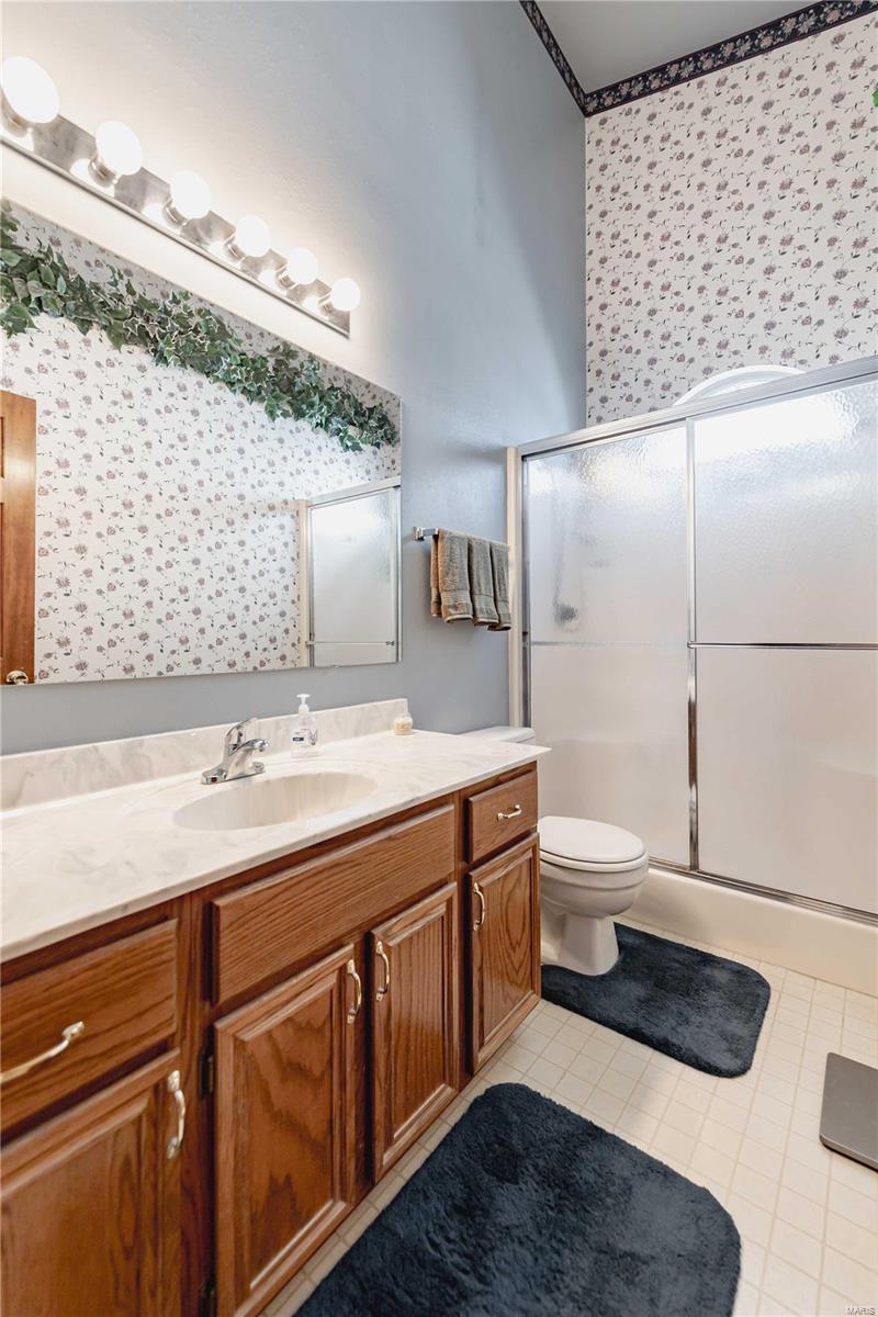 1537 Strawberry Glen Court