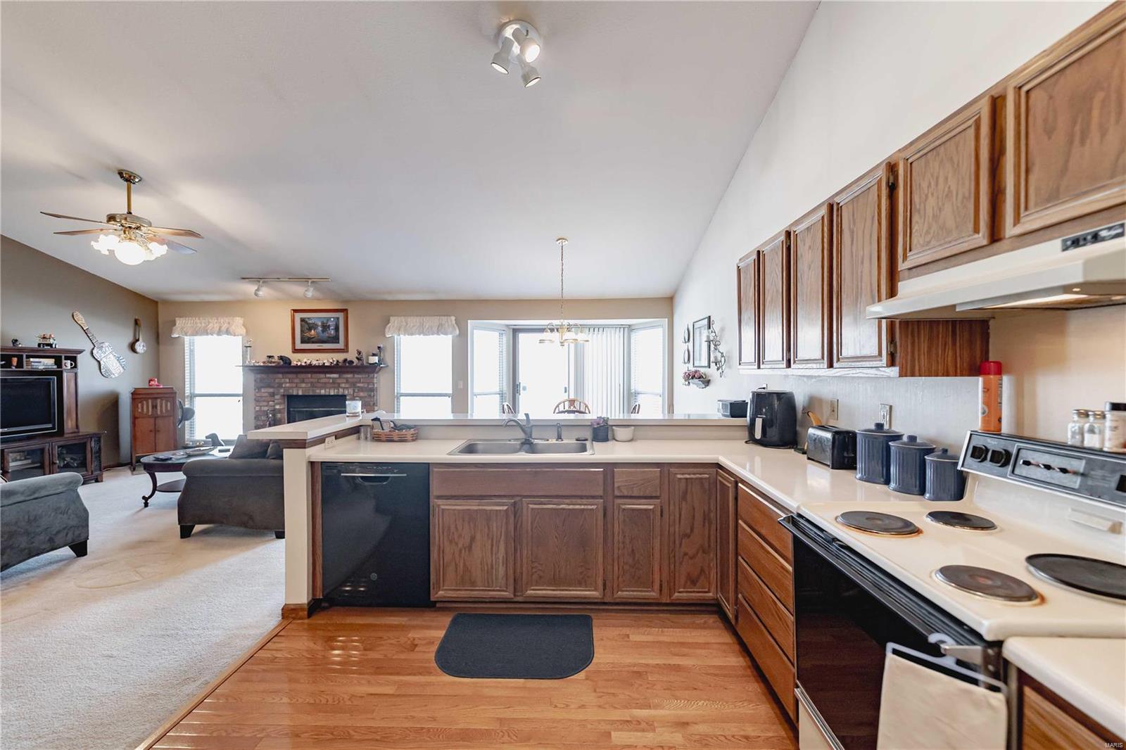 1537 Strawberry Glen Court