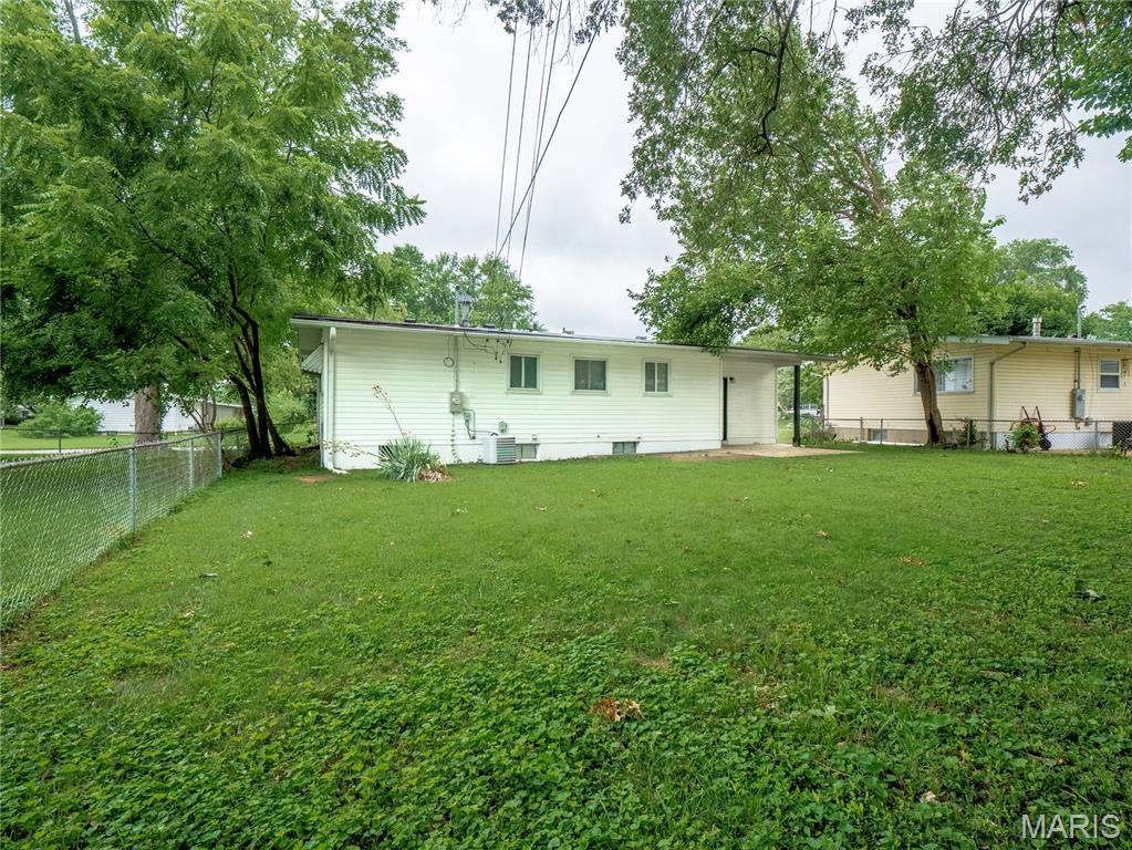 2 Carson Court