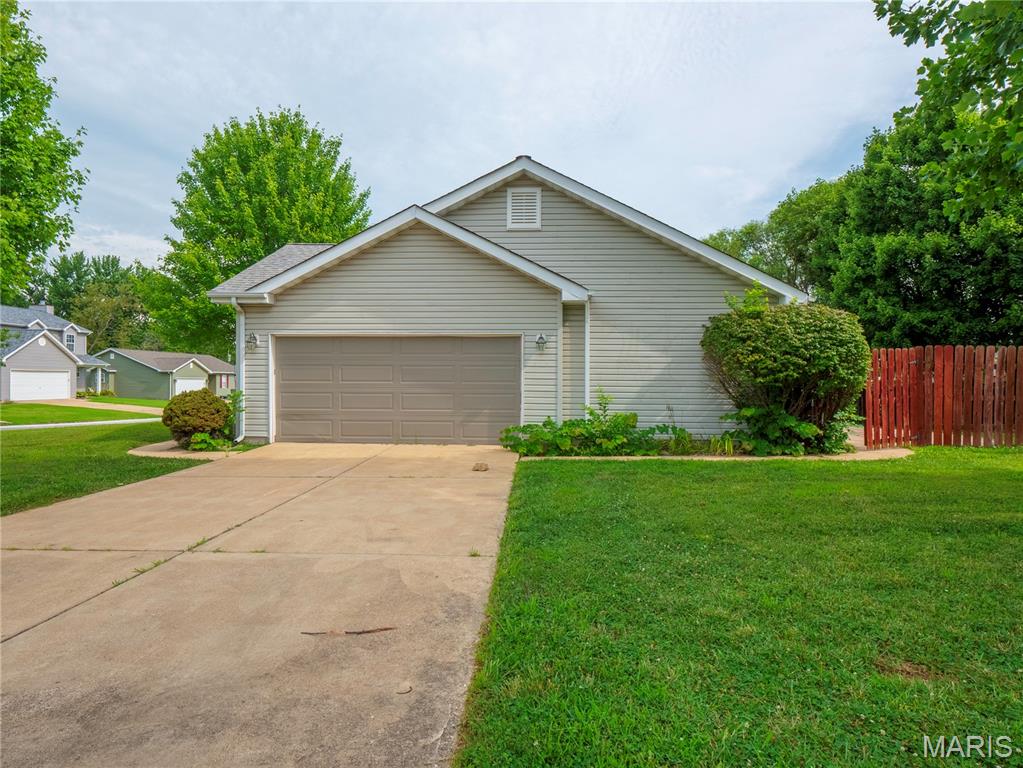 1102 Danielle Elizabeth Court
