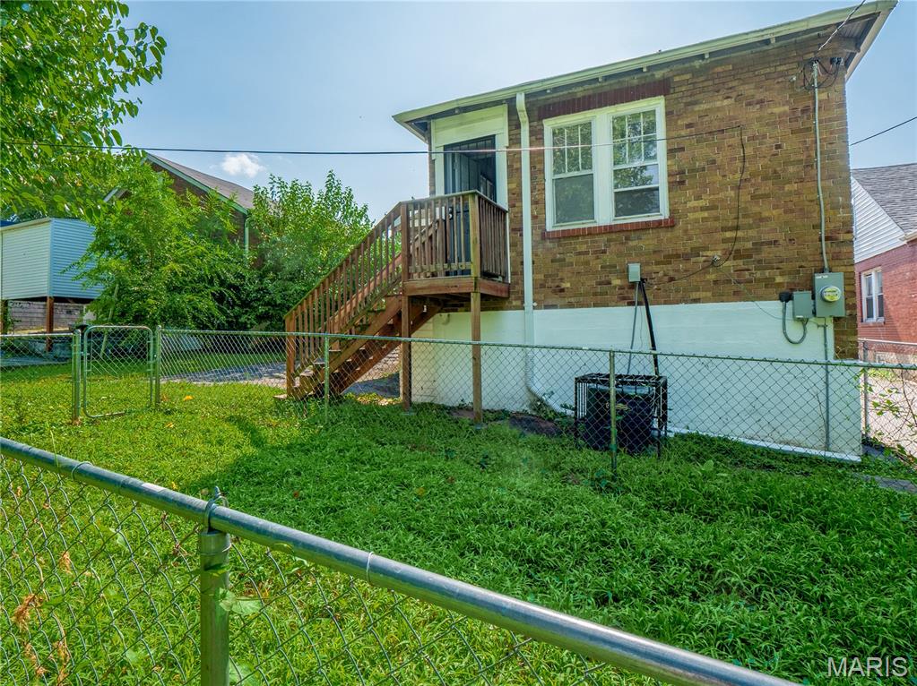 3529 Belaire Place