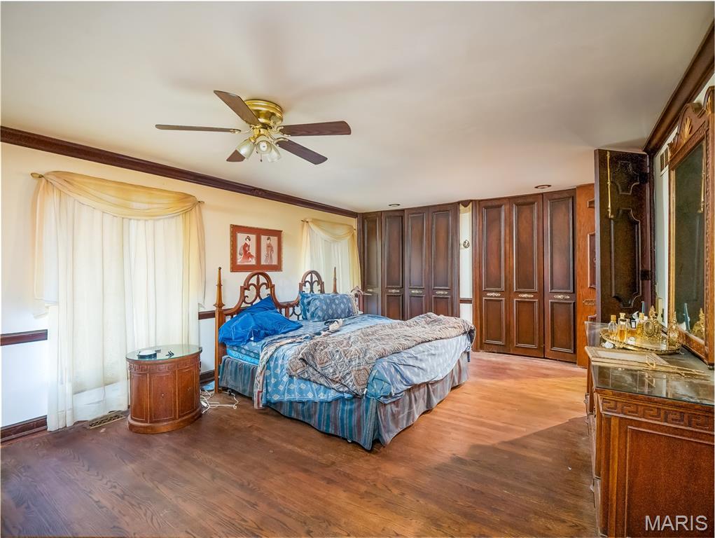15 Meadowbrook Country Club Estate