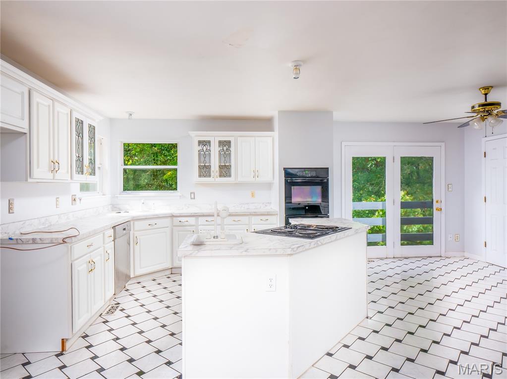 1525 Clayton Woods Court