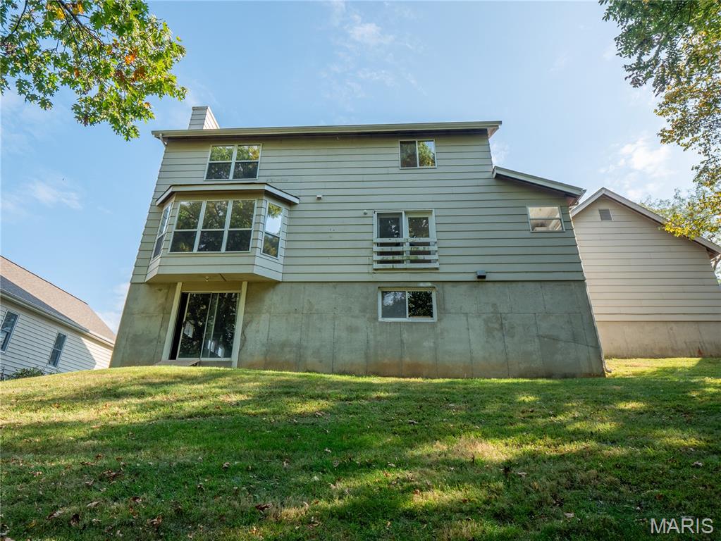 1525 Clayton Woods Court