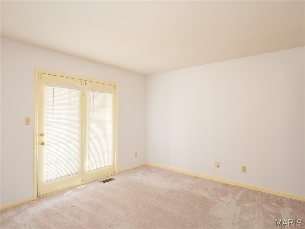 1525 Clayton Woods Court