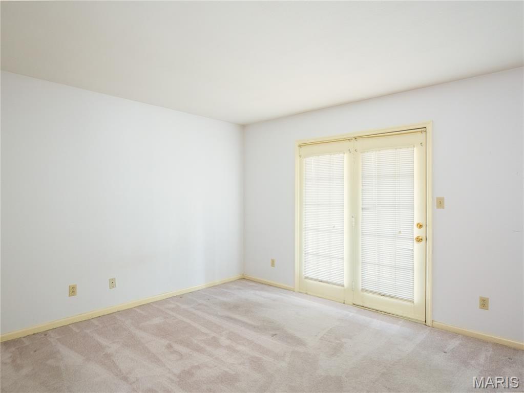 1525 Clayton Woods Court