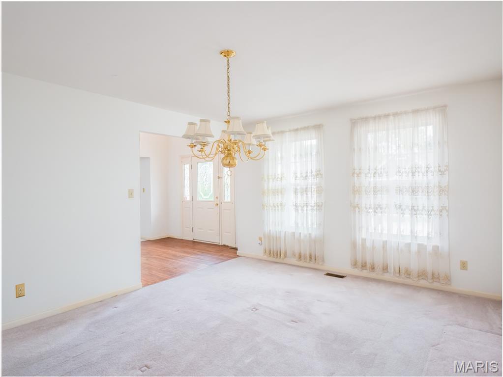 1525 Clayton Woods Court