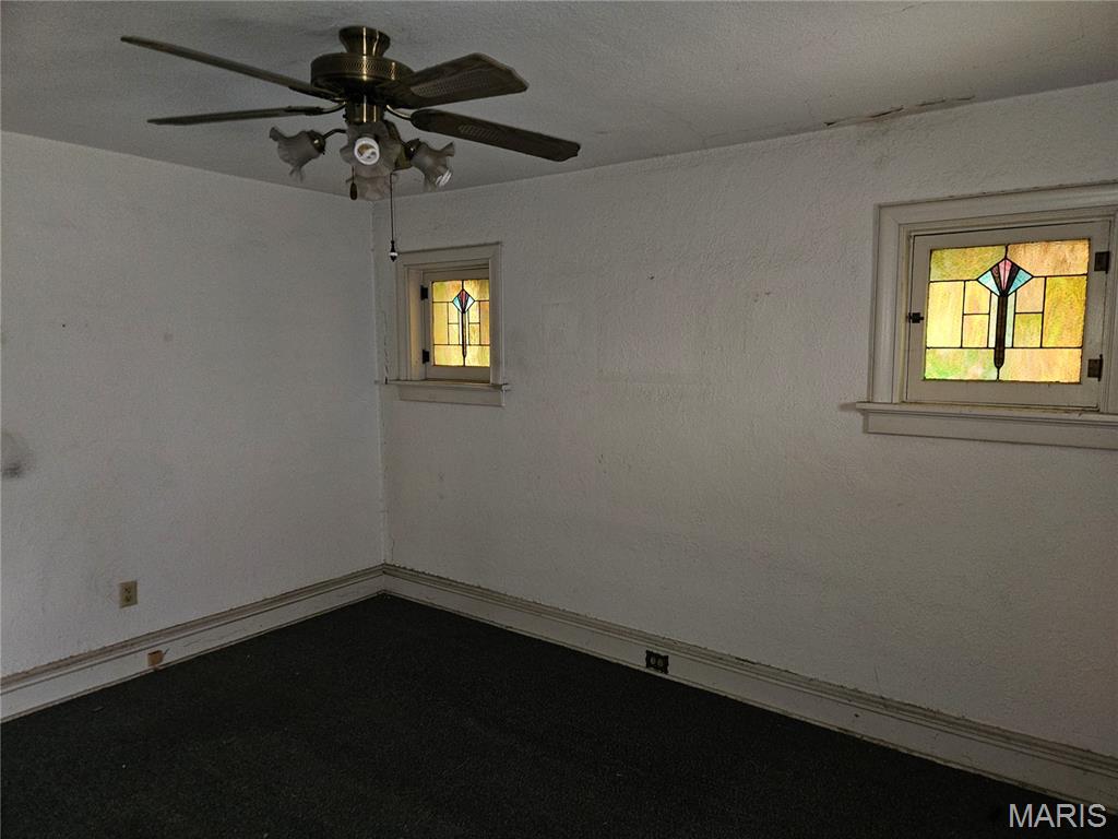 5343 Chippewa Street