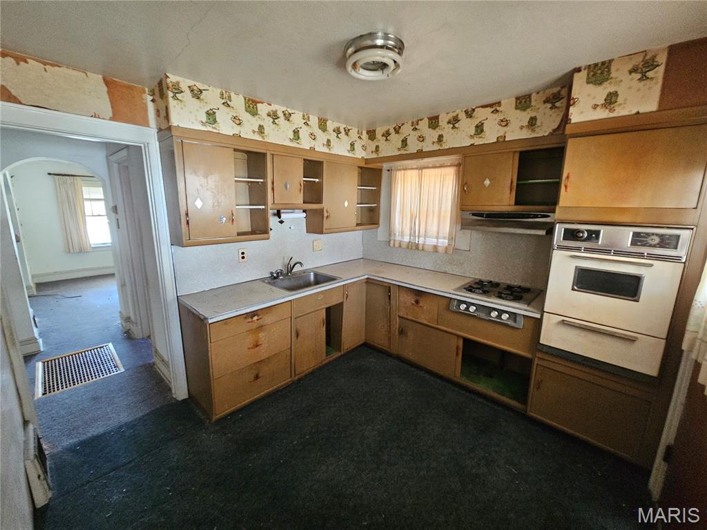 5343 Chippewa Street