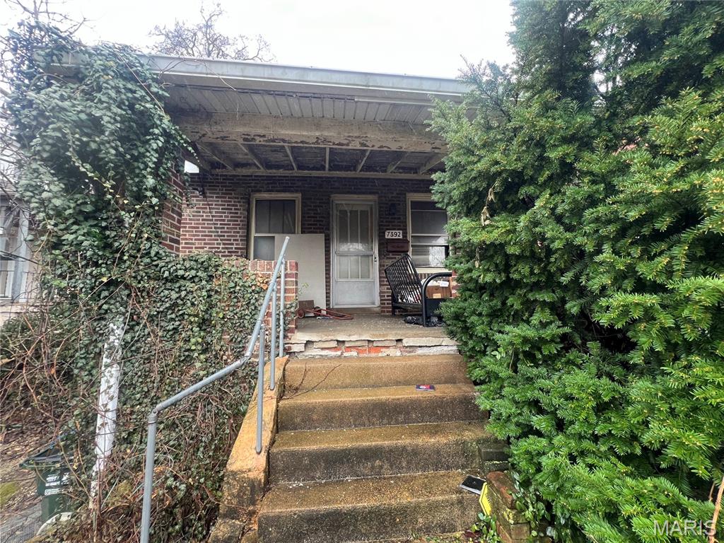 7392 Arlington Drive