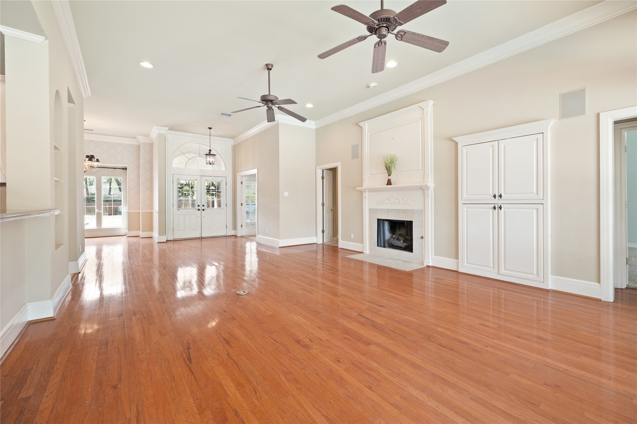 2411 Oak Shadow Court