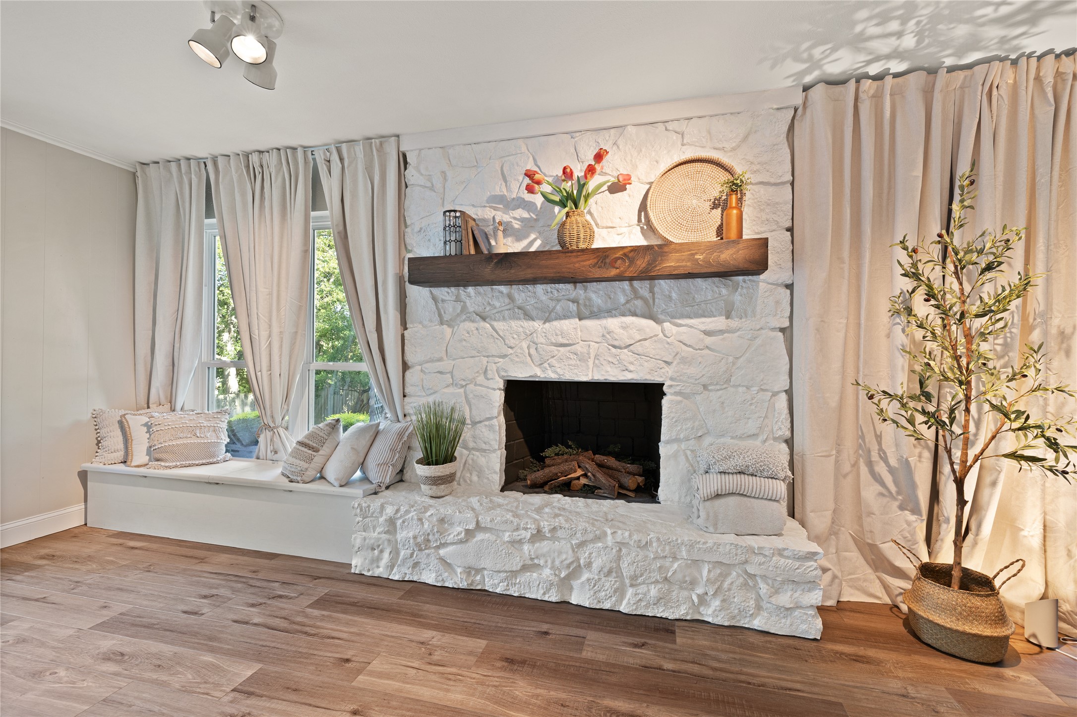 6307 Plum Tree Court