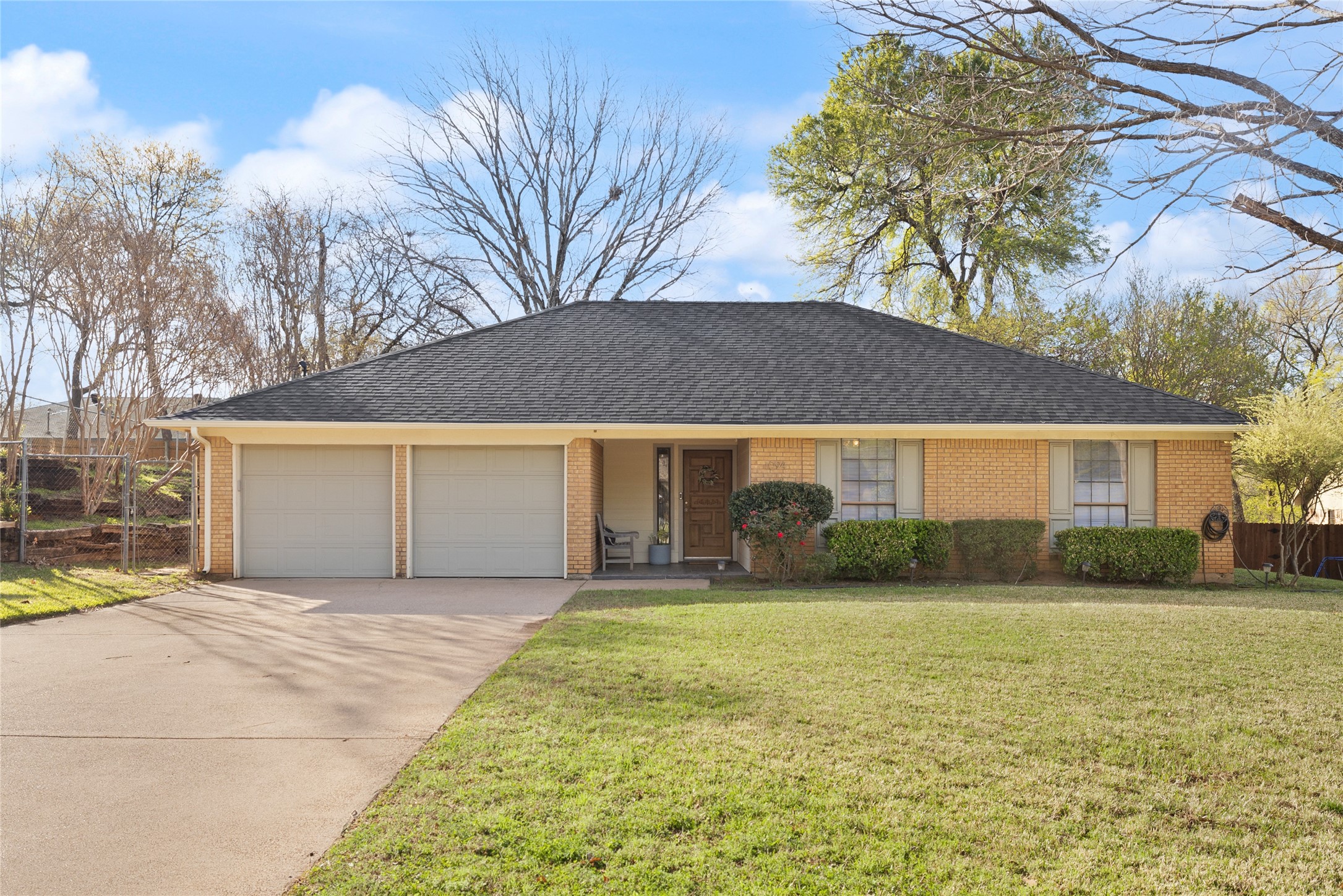 1094 Palm Court