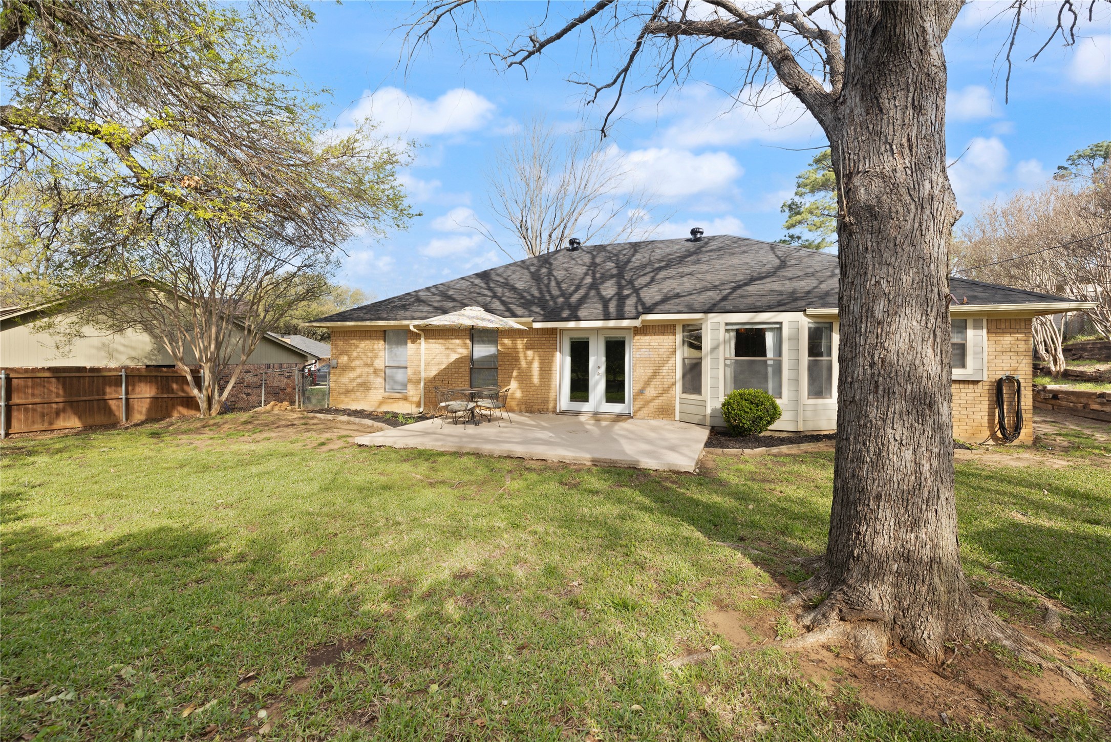1094 Palm Court
