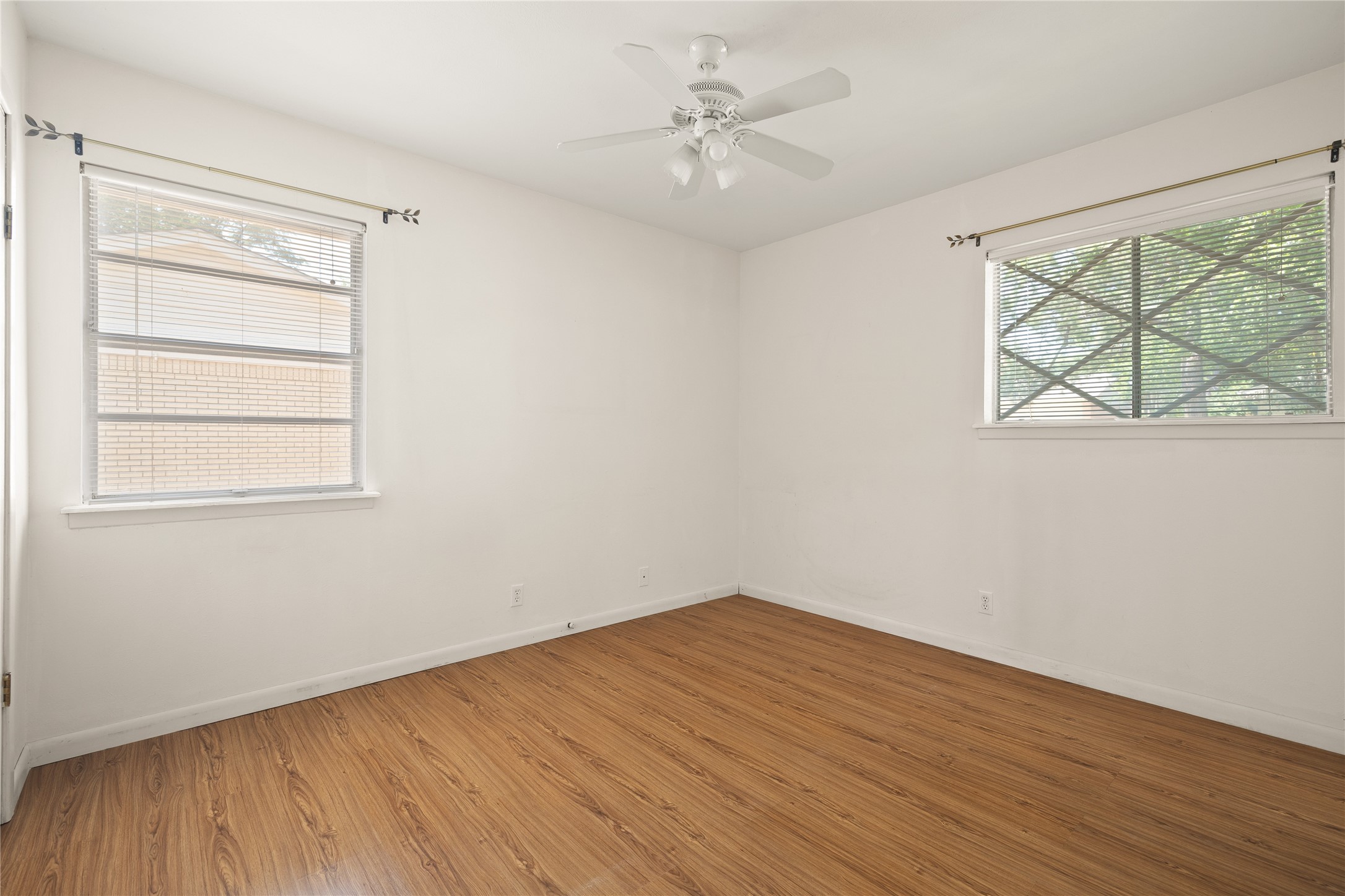 1332 Harrison Lane