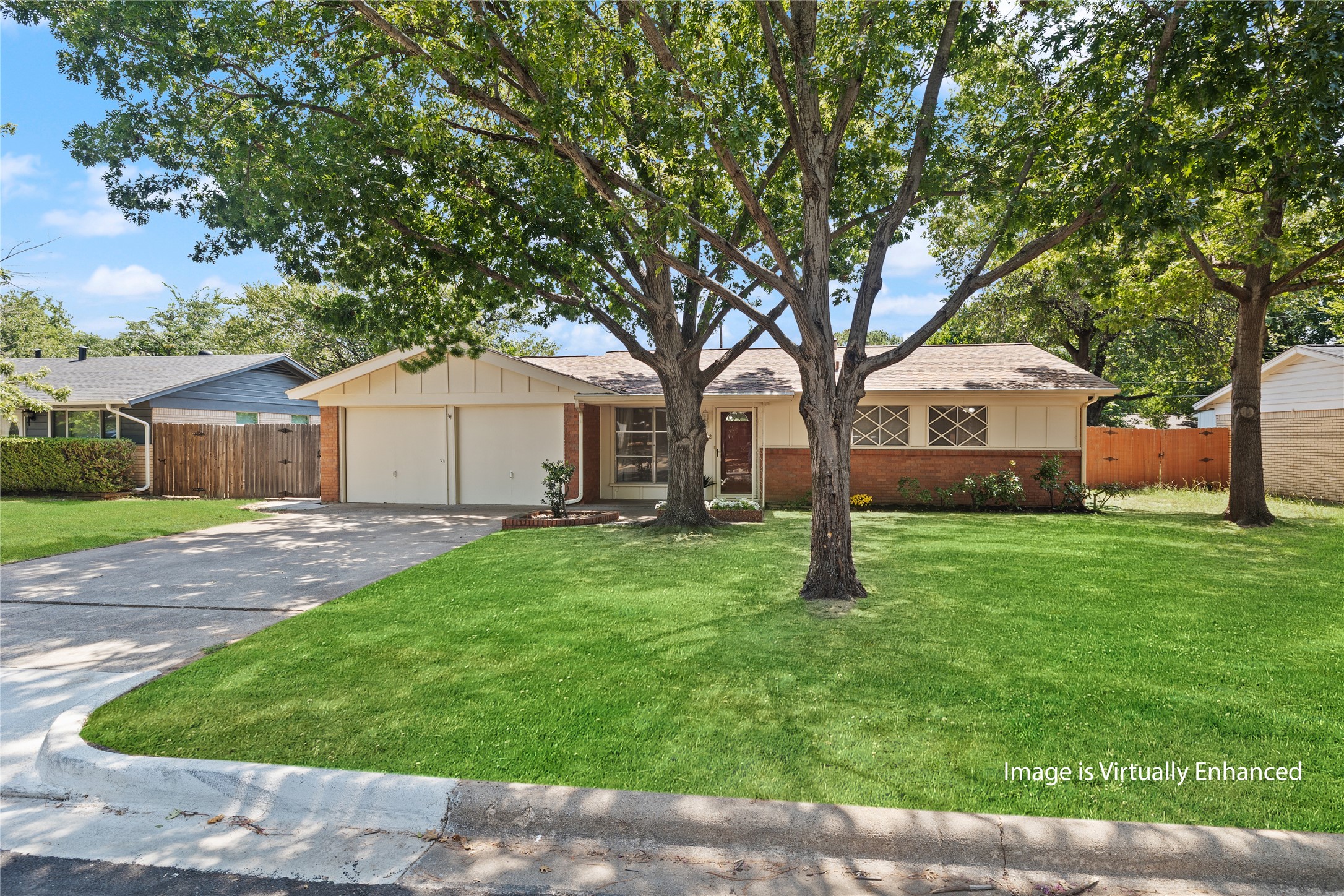 1332 Harrison Lane
