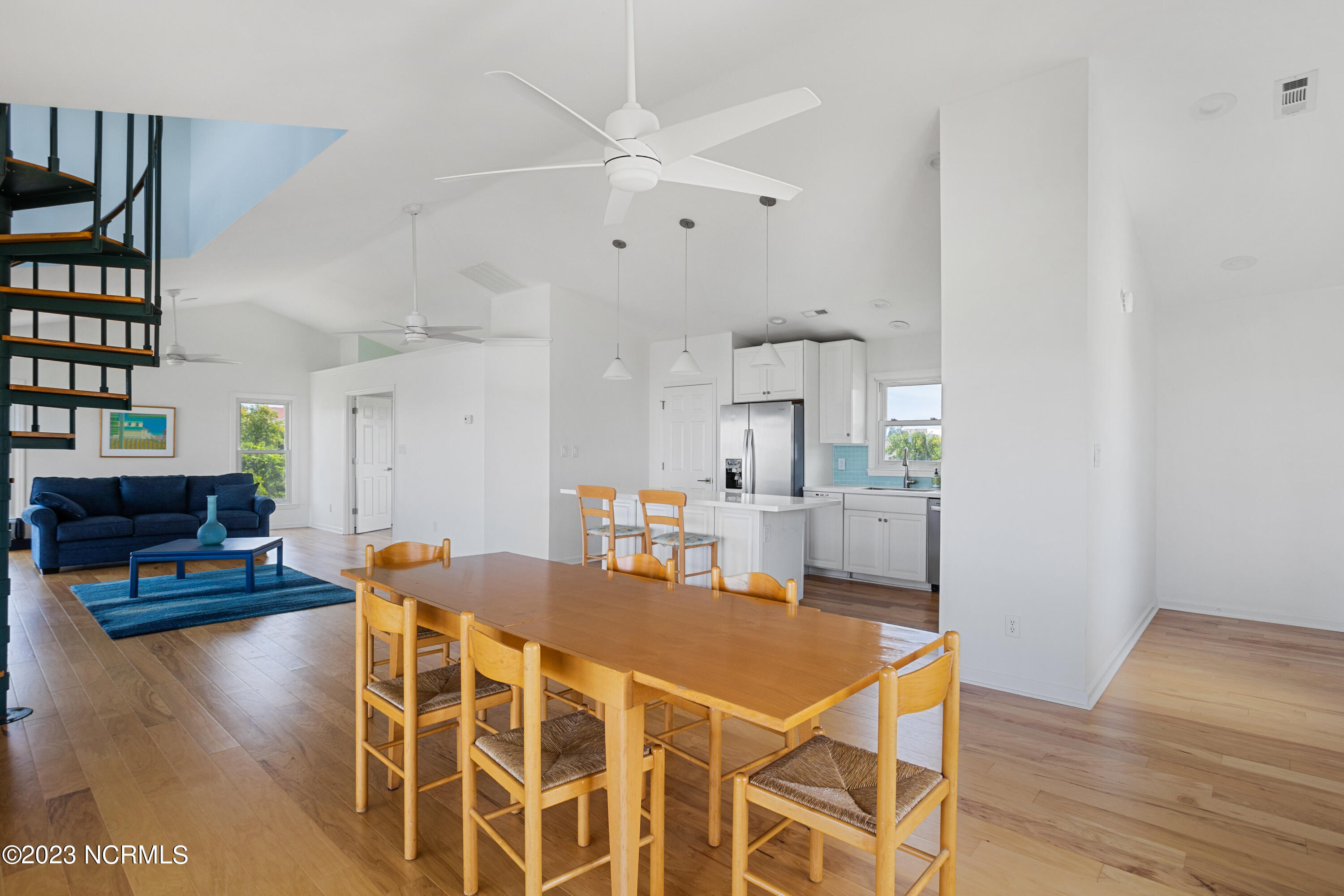 36 N Oak Court