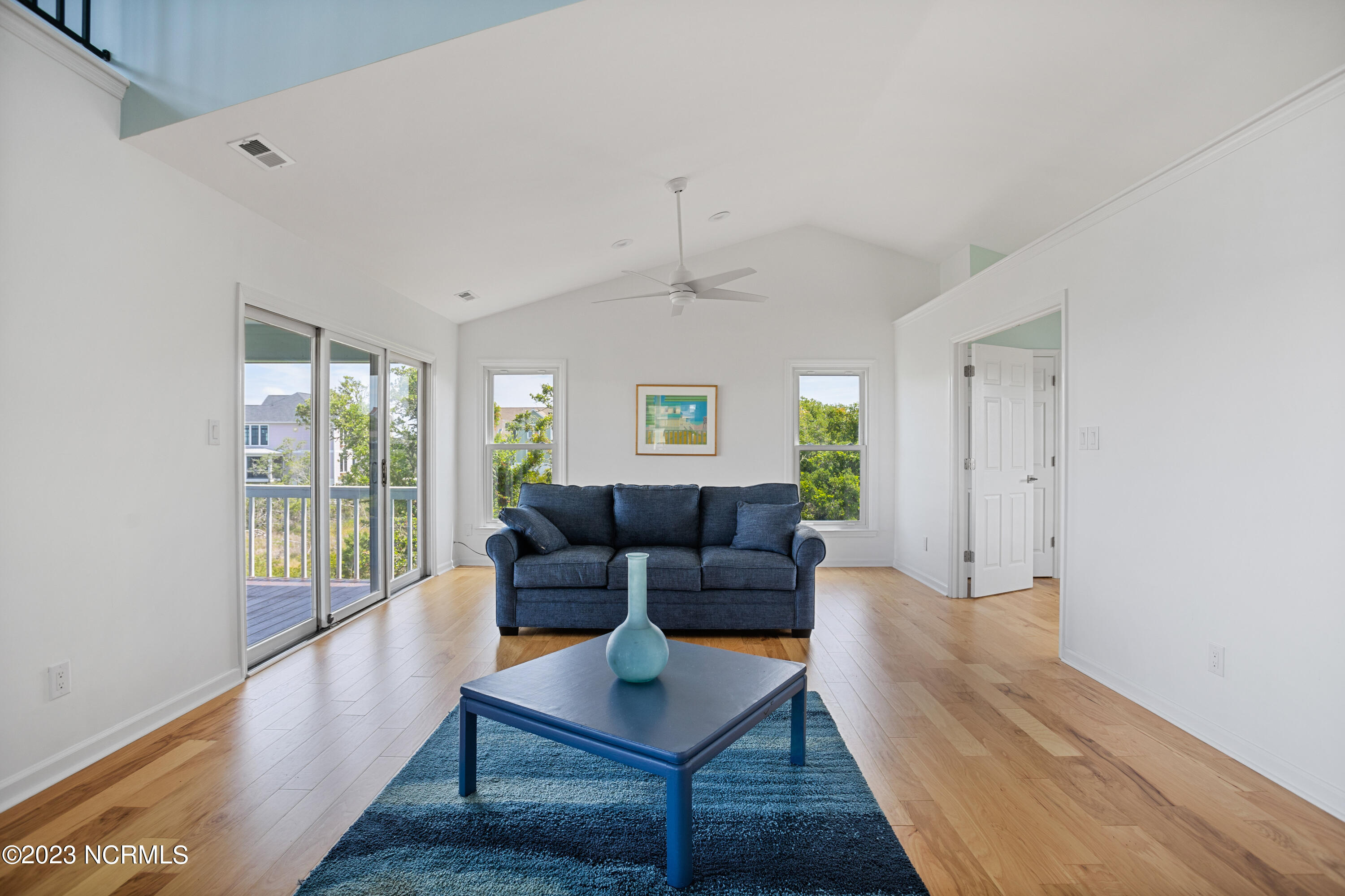 36 N Oak Court