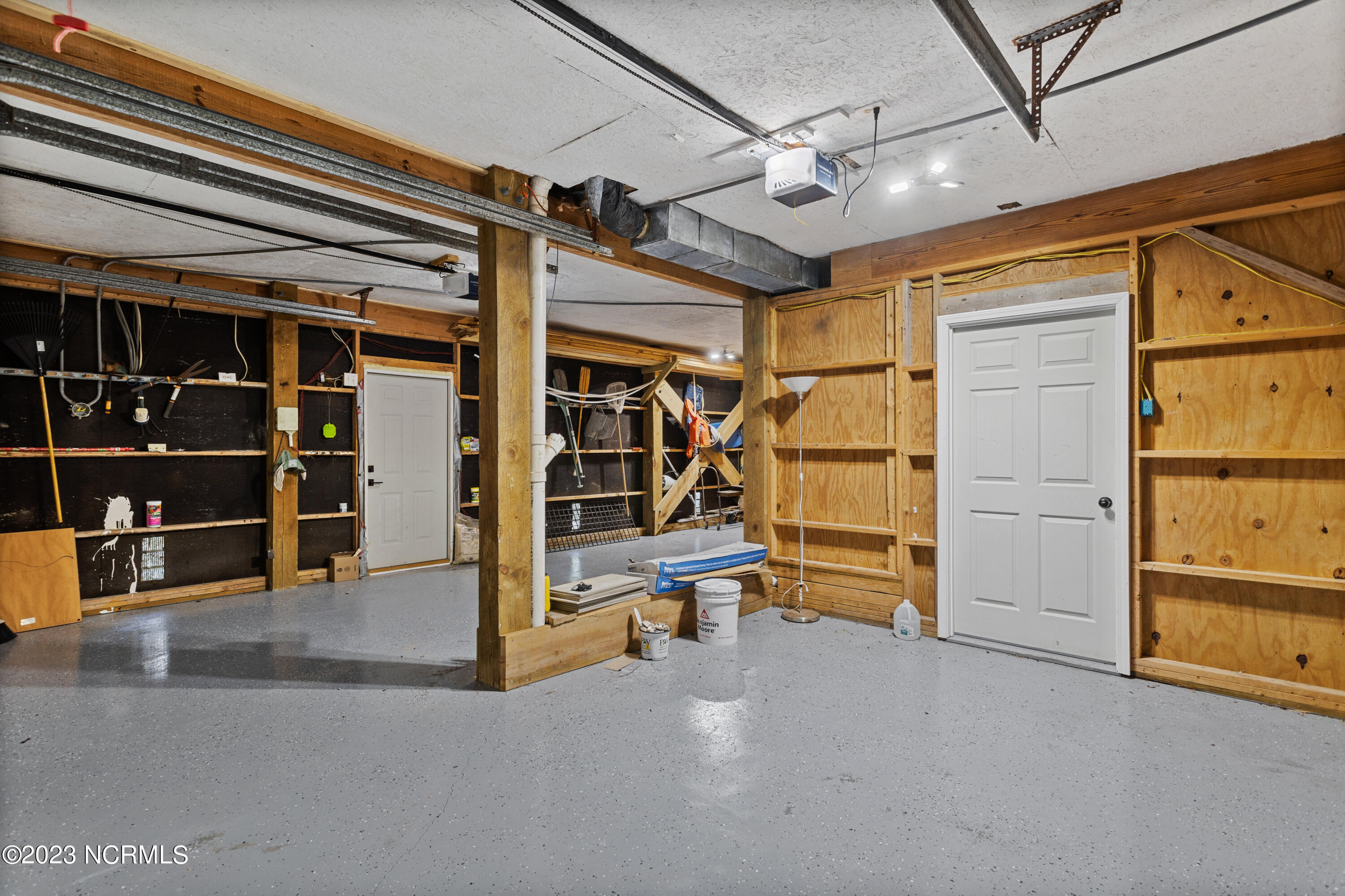 36 N Oak Court