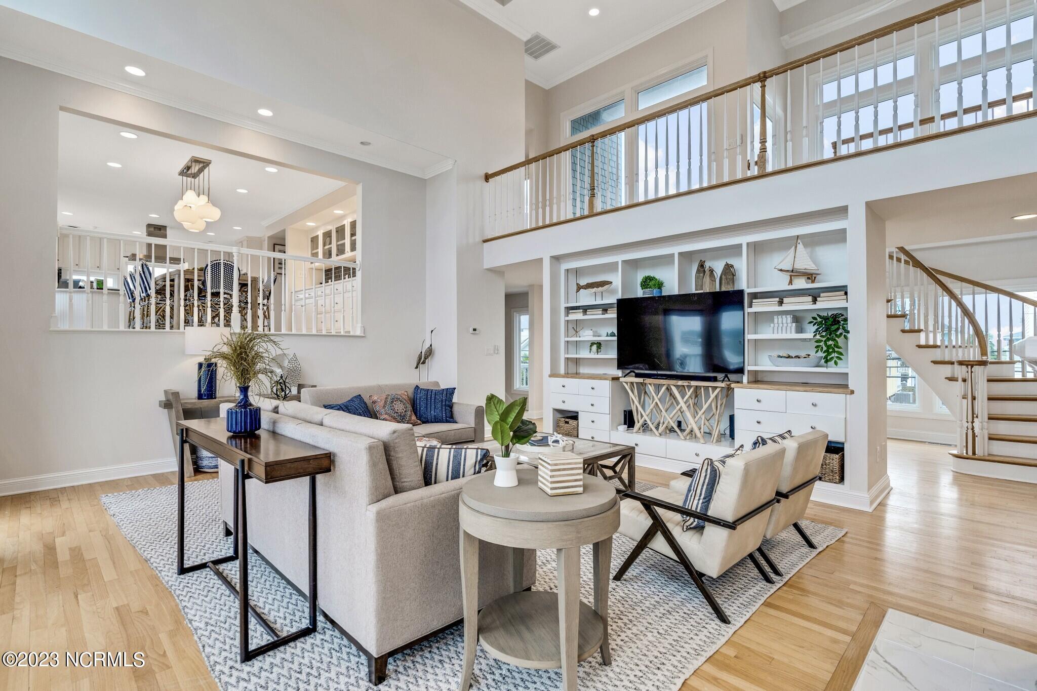 1107 Canal Drive