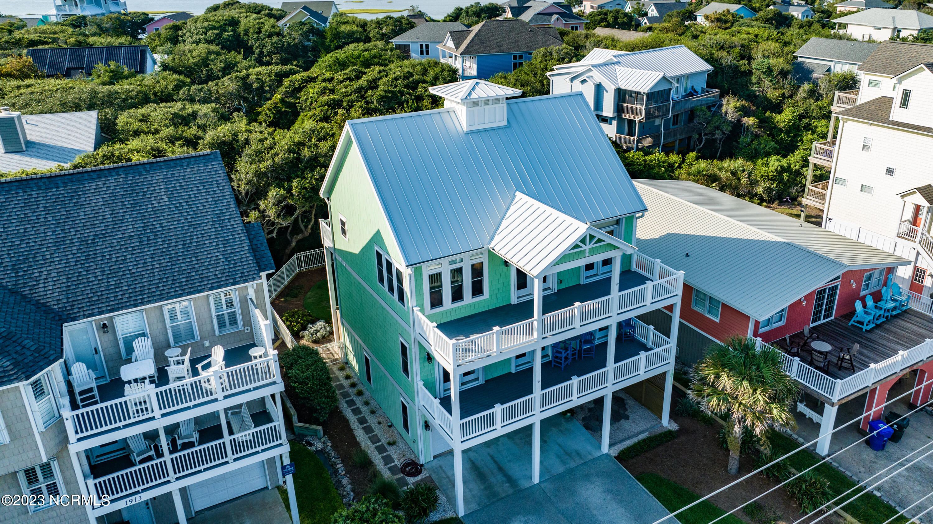 1911 S Shore Drive