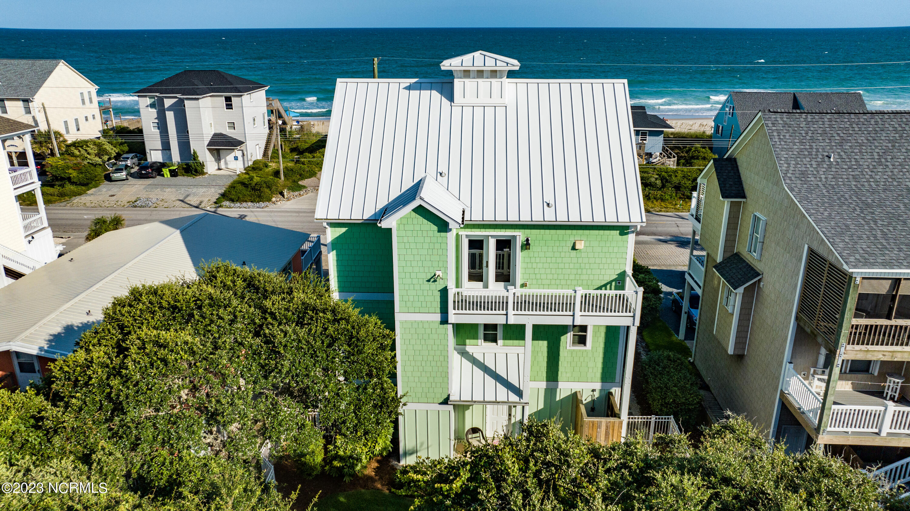 1911 S Shore Drive