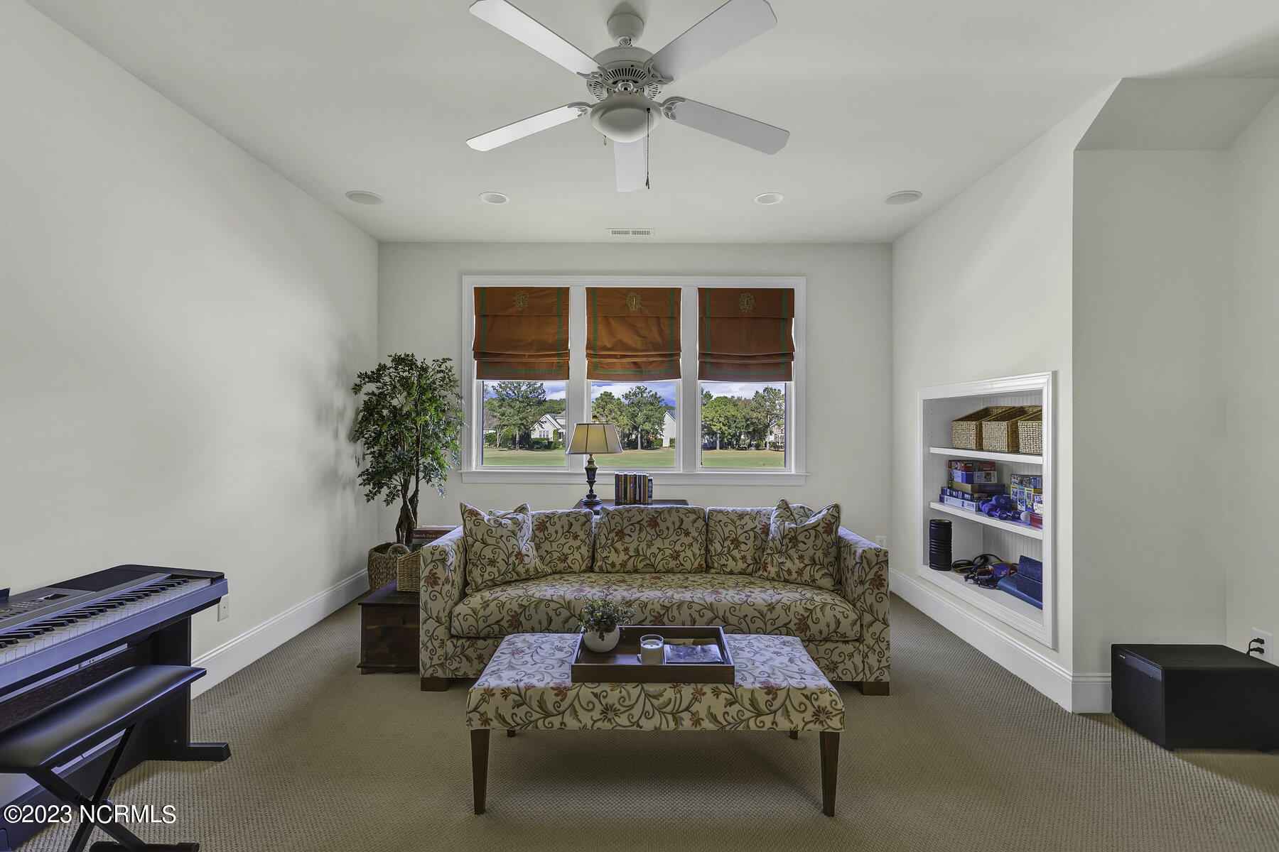 1917 S Moorings Drive