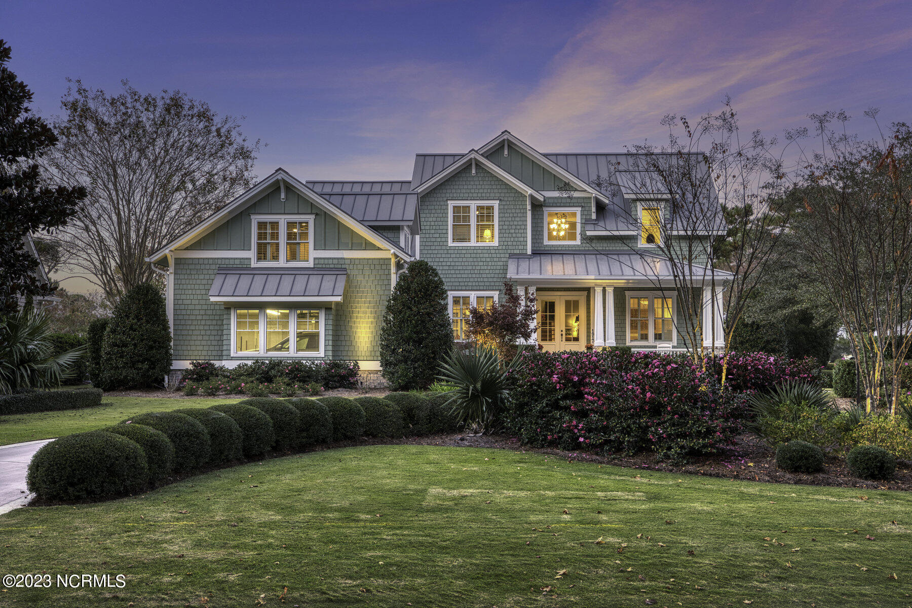 1917 S Moorings Drive