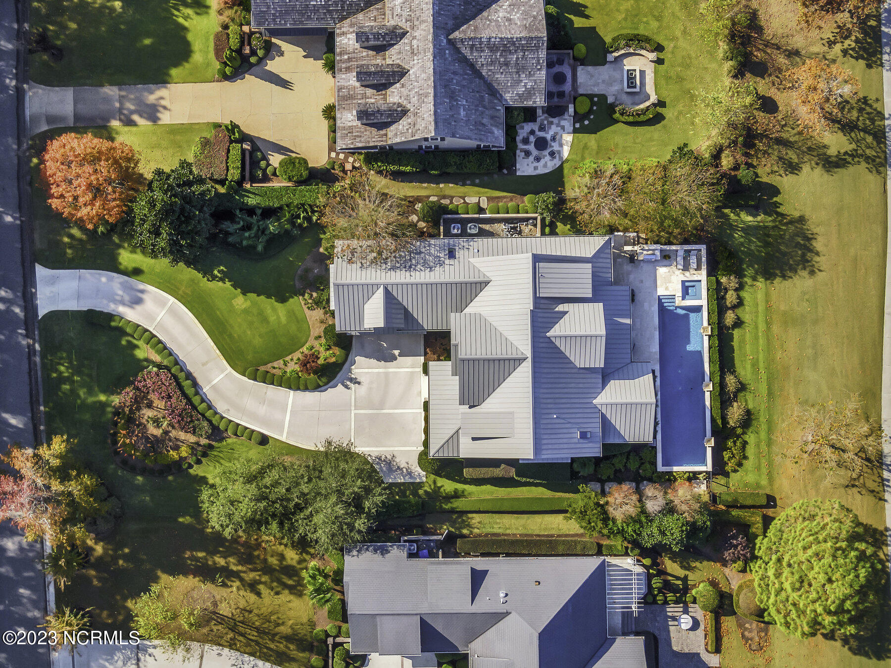1917 S Moorings Drive