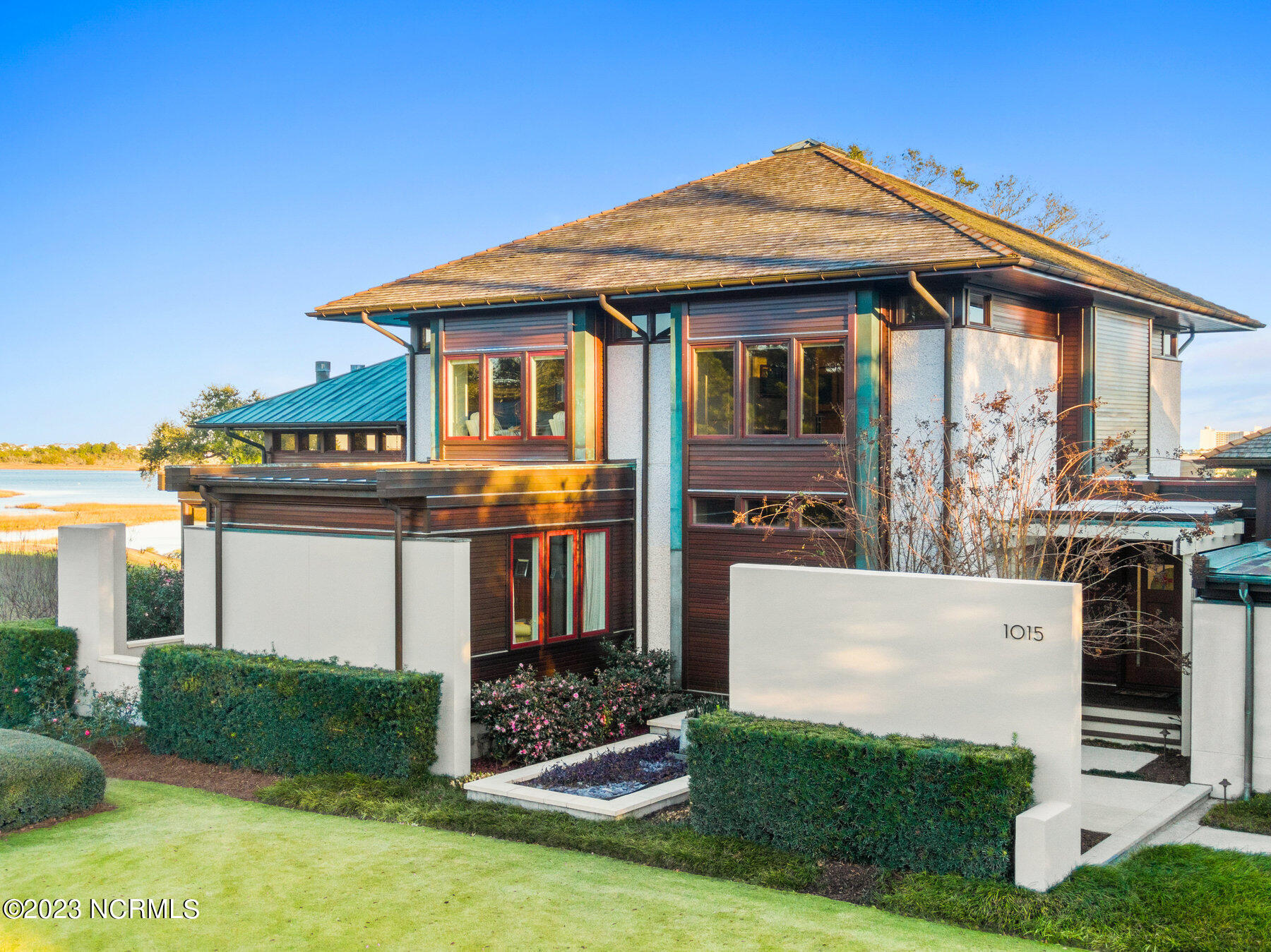 1015 Ocean Ridge Drive