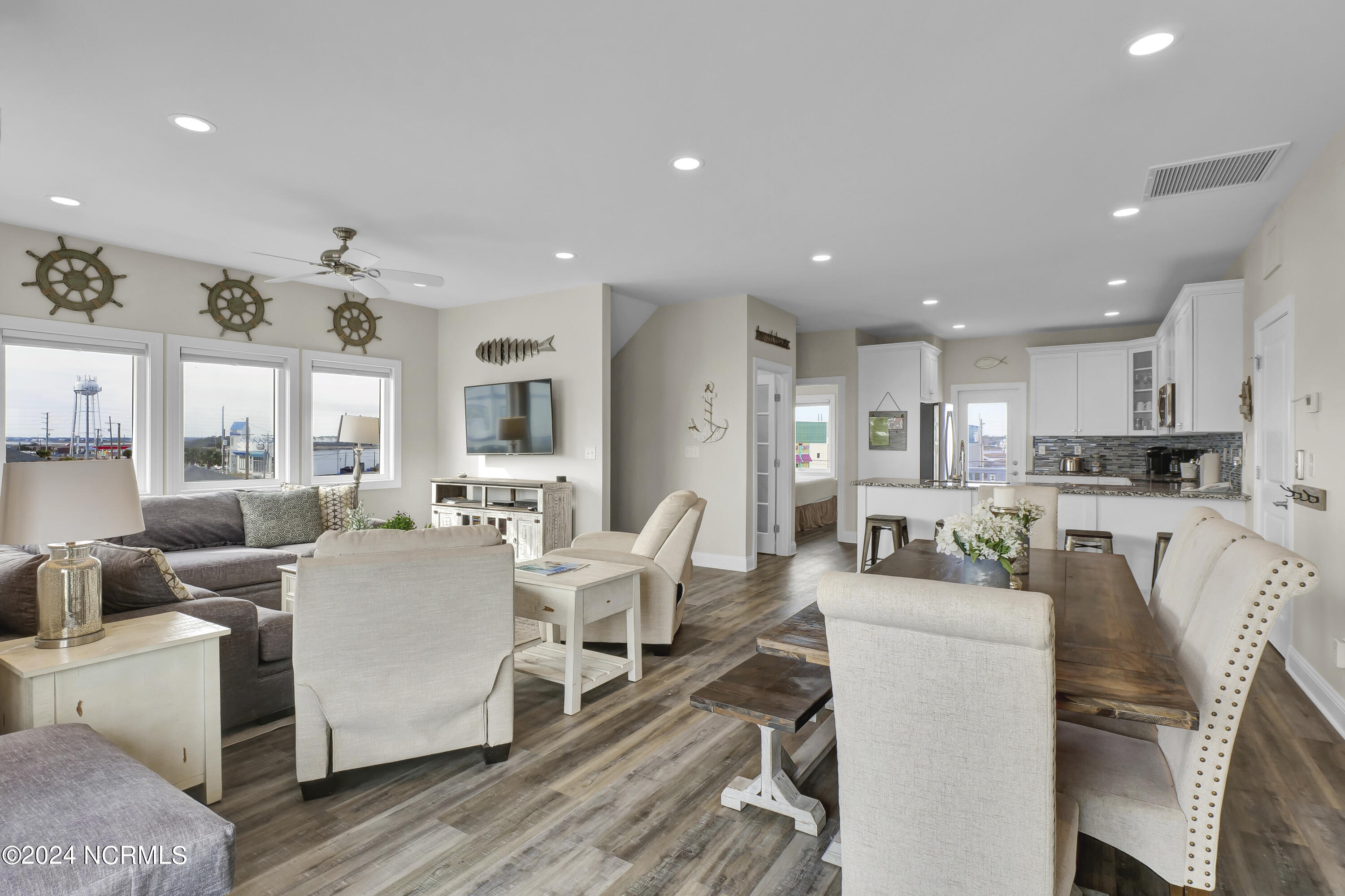 201 N Shore Drive, A