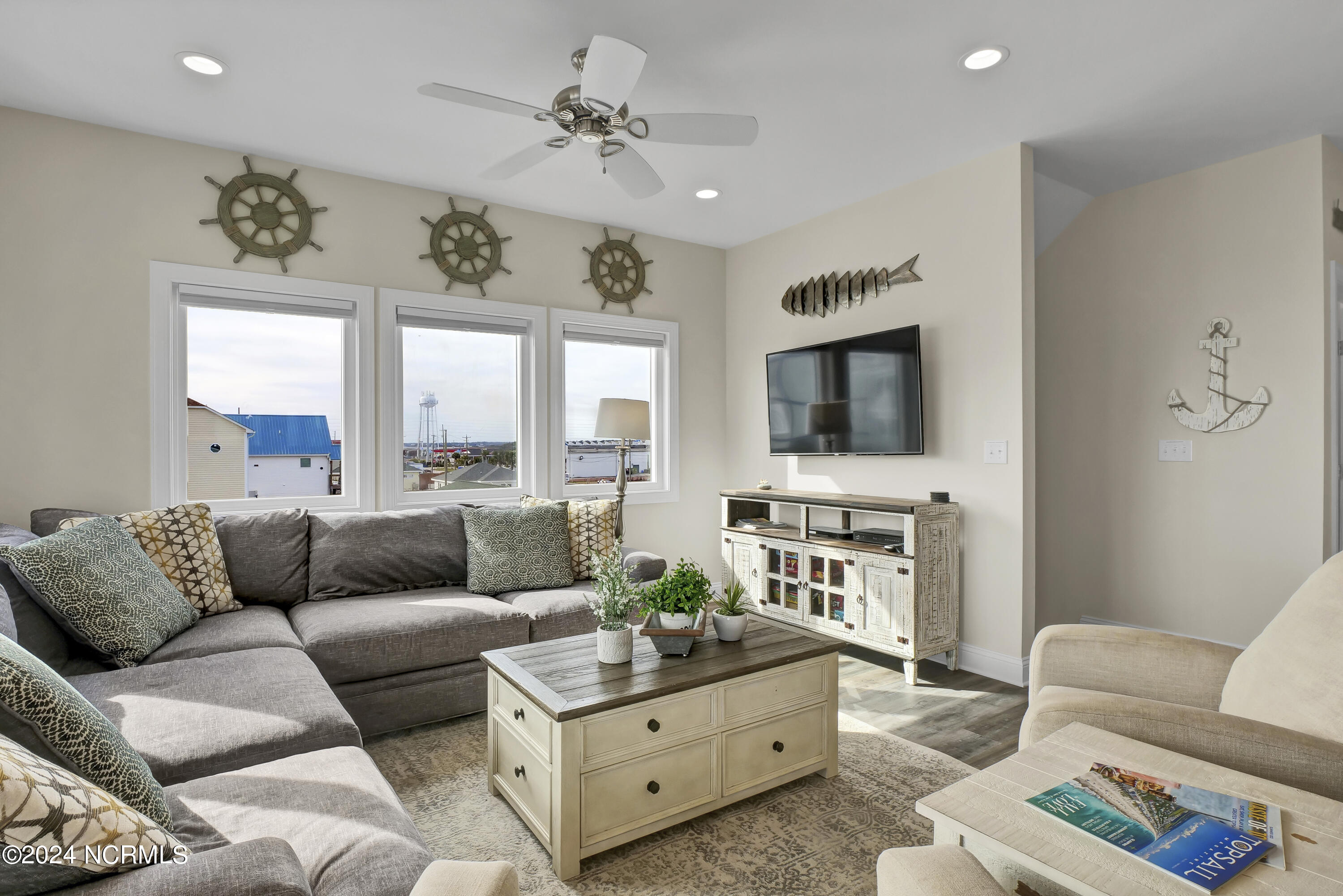 201 N Shore Drive, A