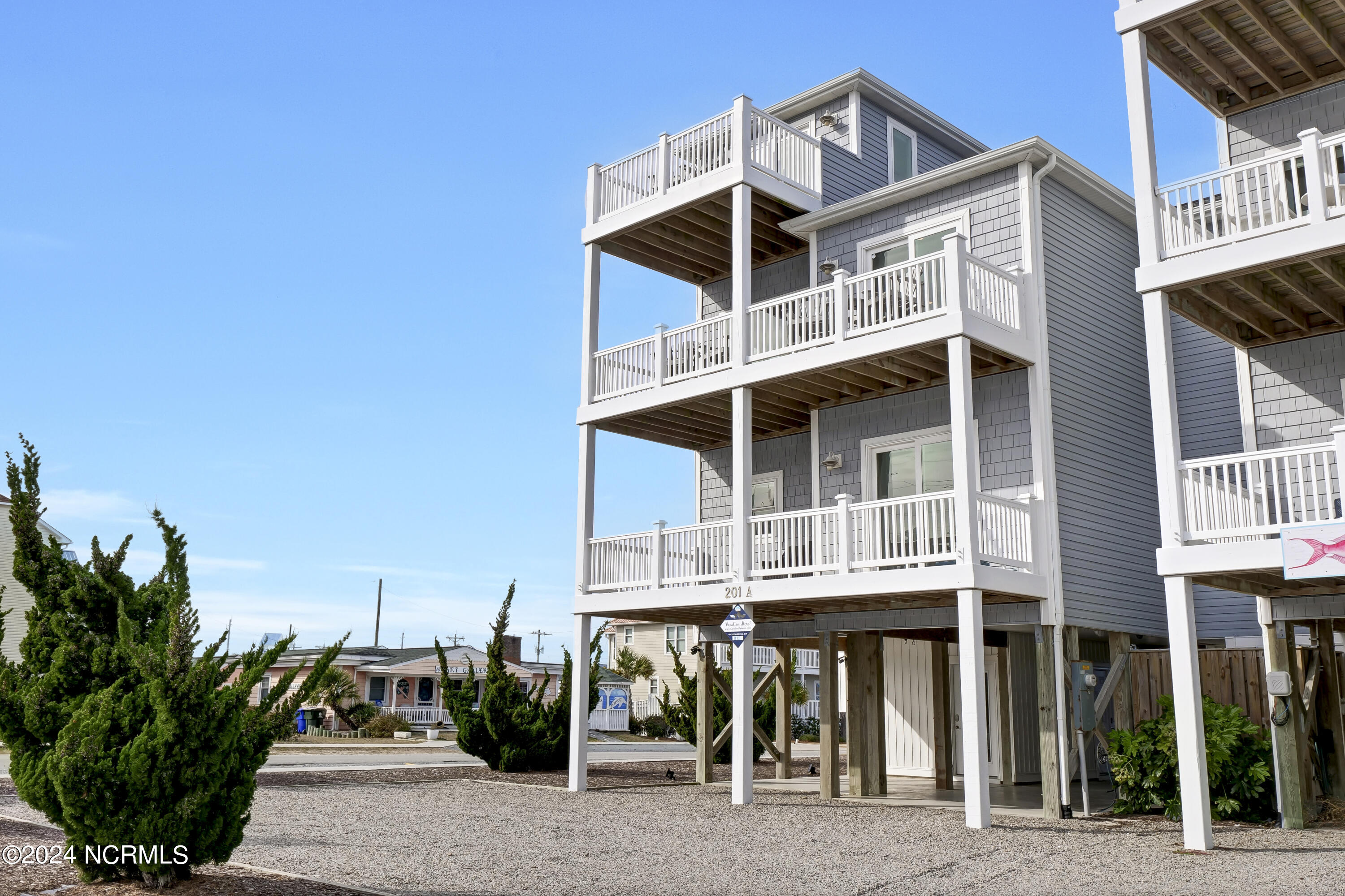 201 N Shore Drive, A