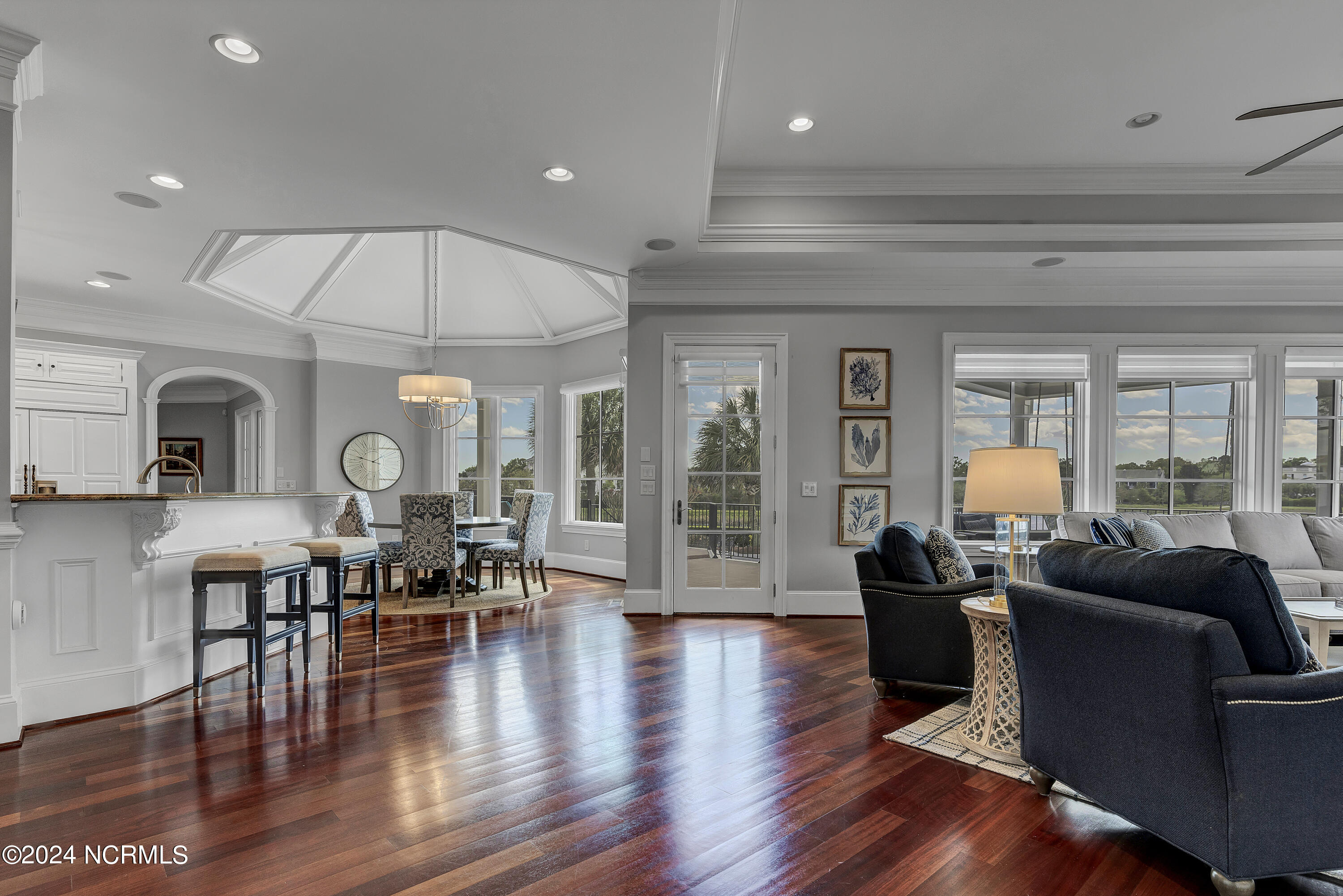 1108 Shelter Cove Place