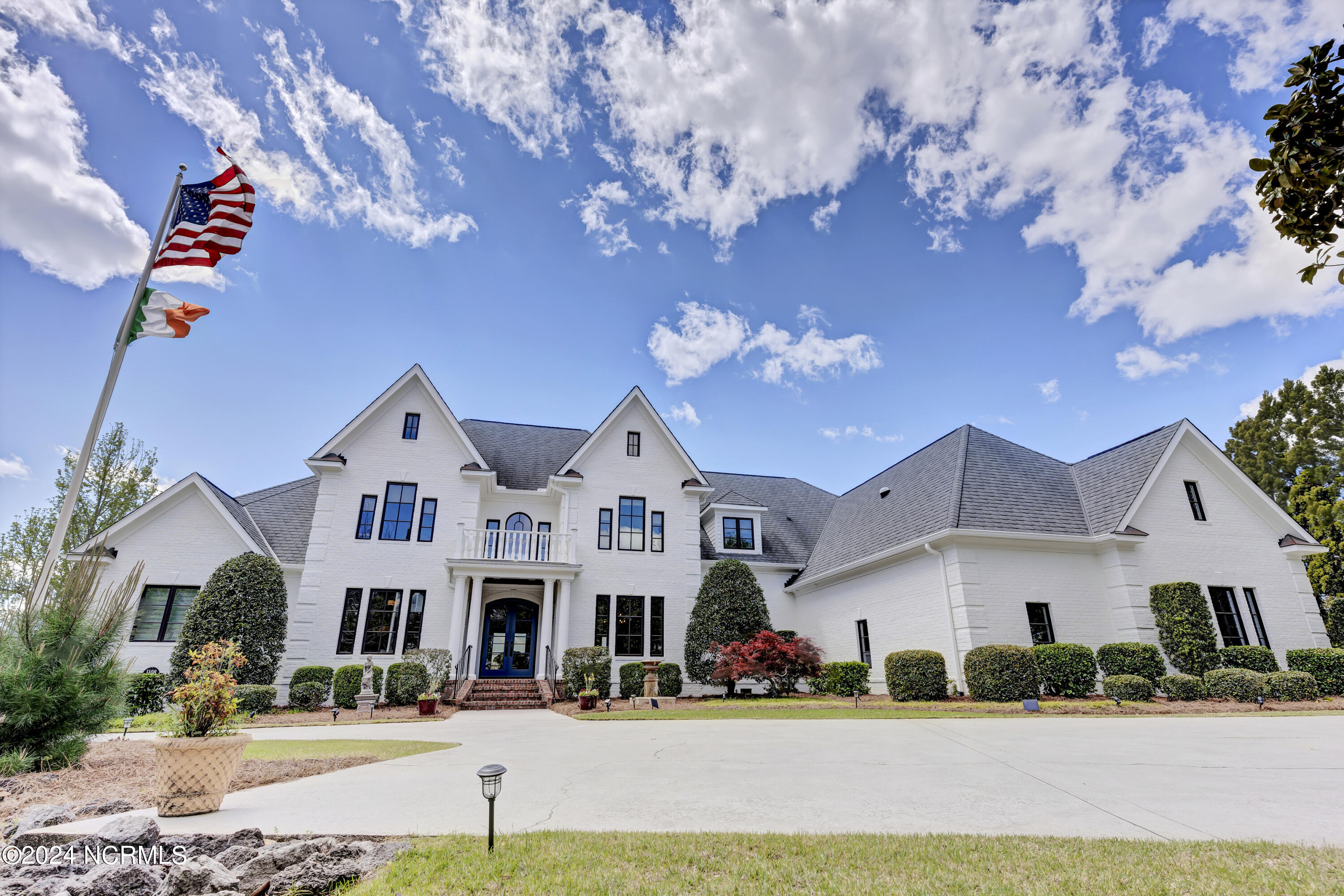 1108 Shelter Cove Place