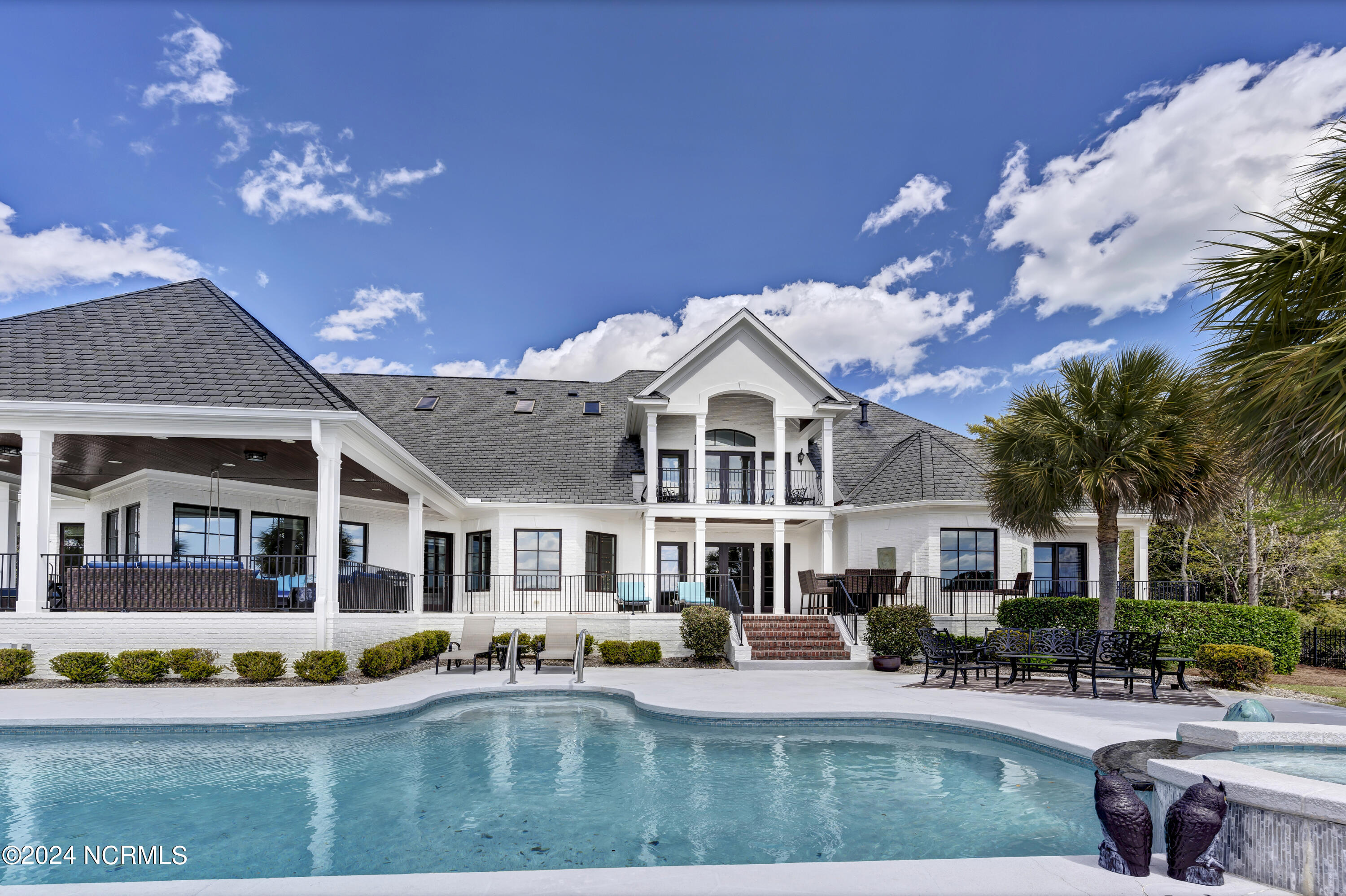 1108 Shelter Cove Place