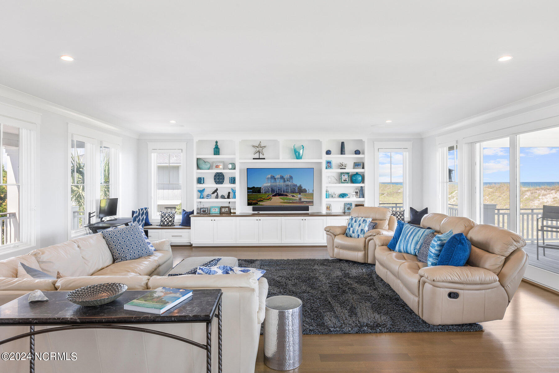 102 Beach Road S