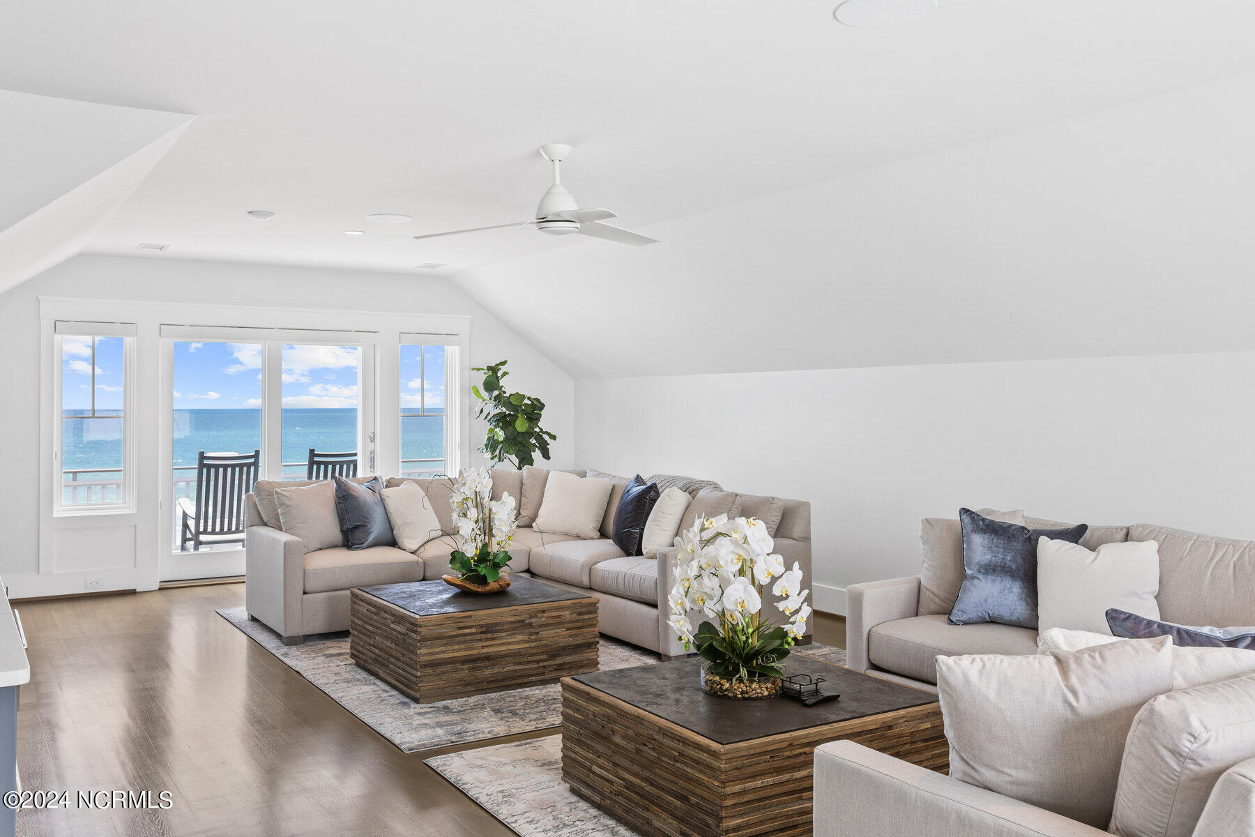 102 Beach Road S