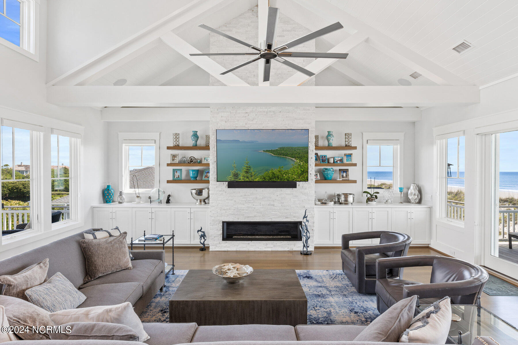 102 Beach Road S