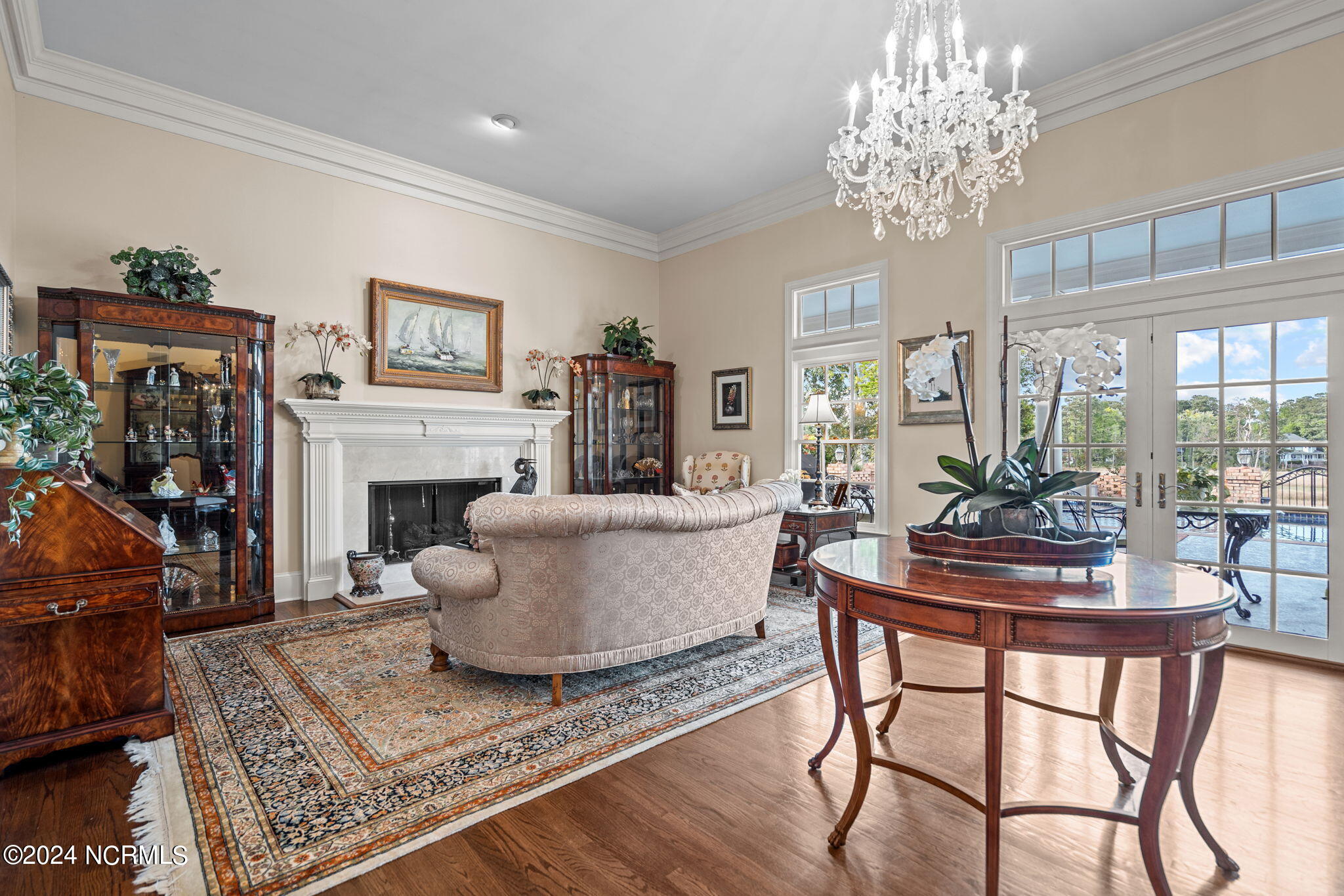 609 Dundee Drive