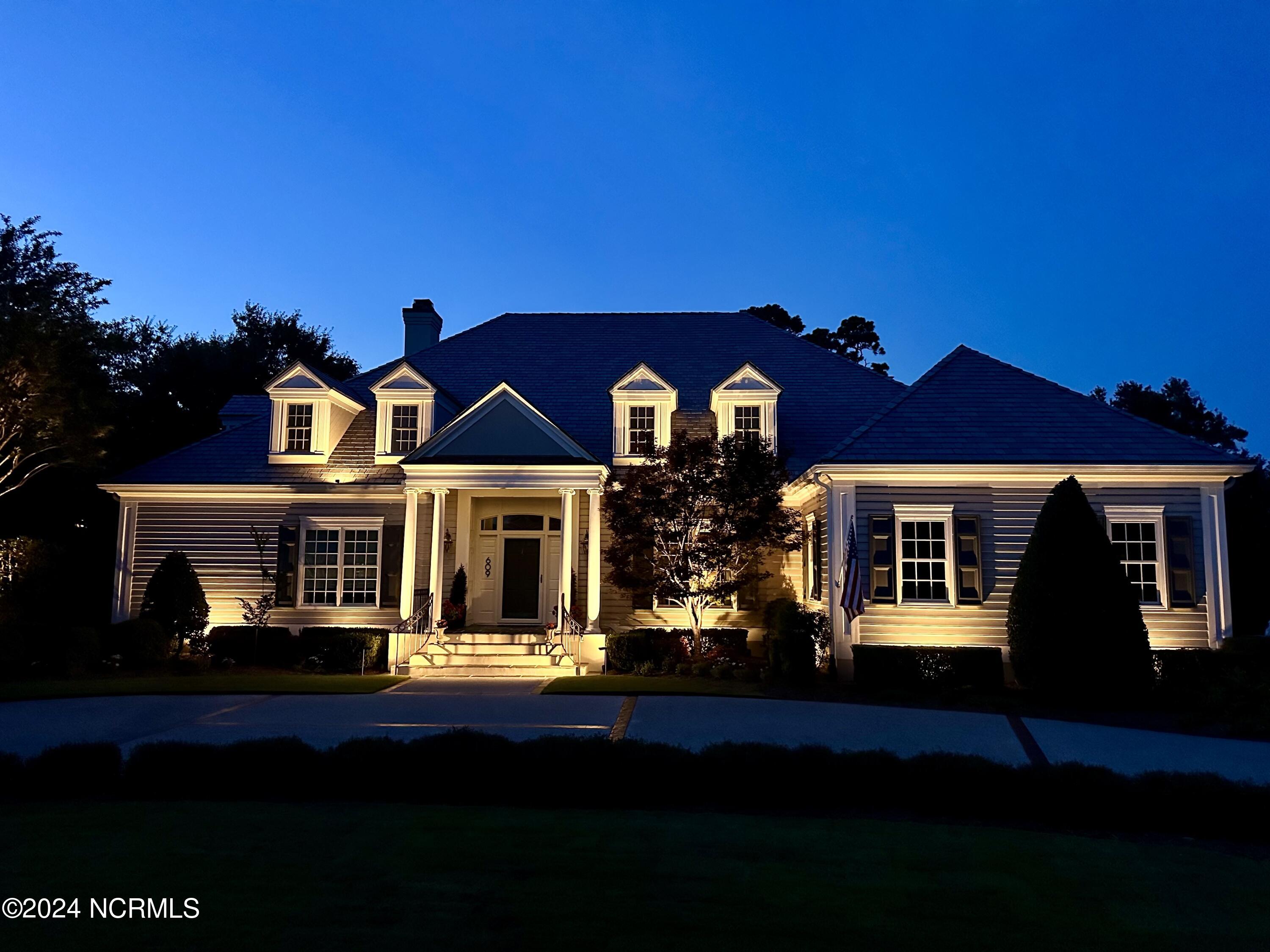 609 Dundee Drive